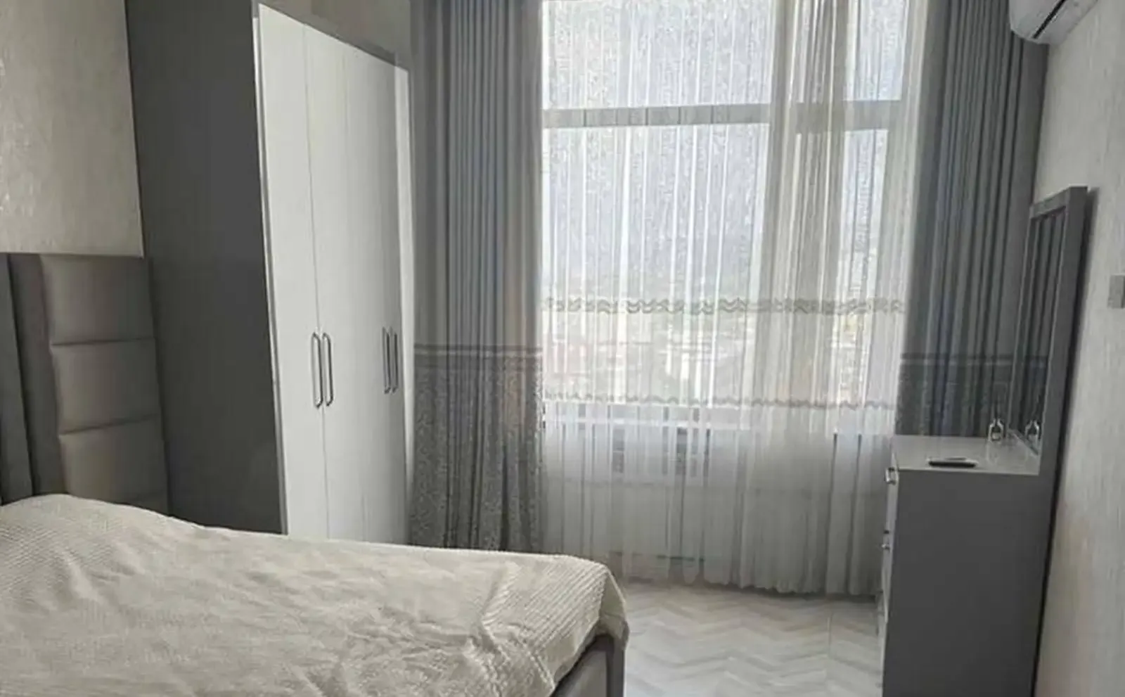 3-комн. квартира, 13 этаж, 150м², И. Сомони