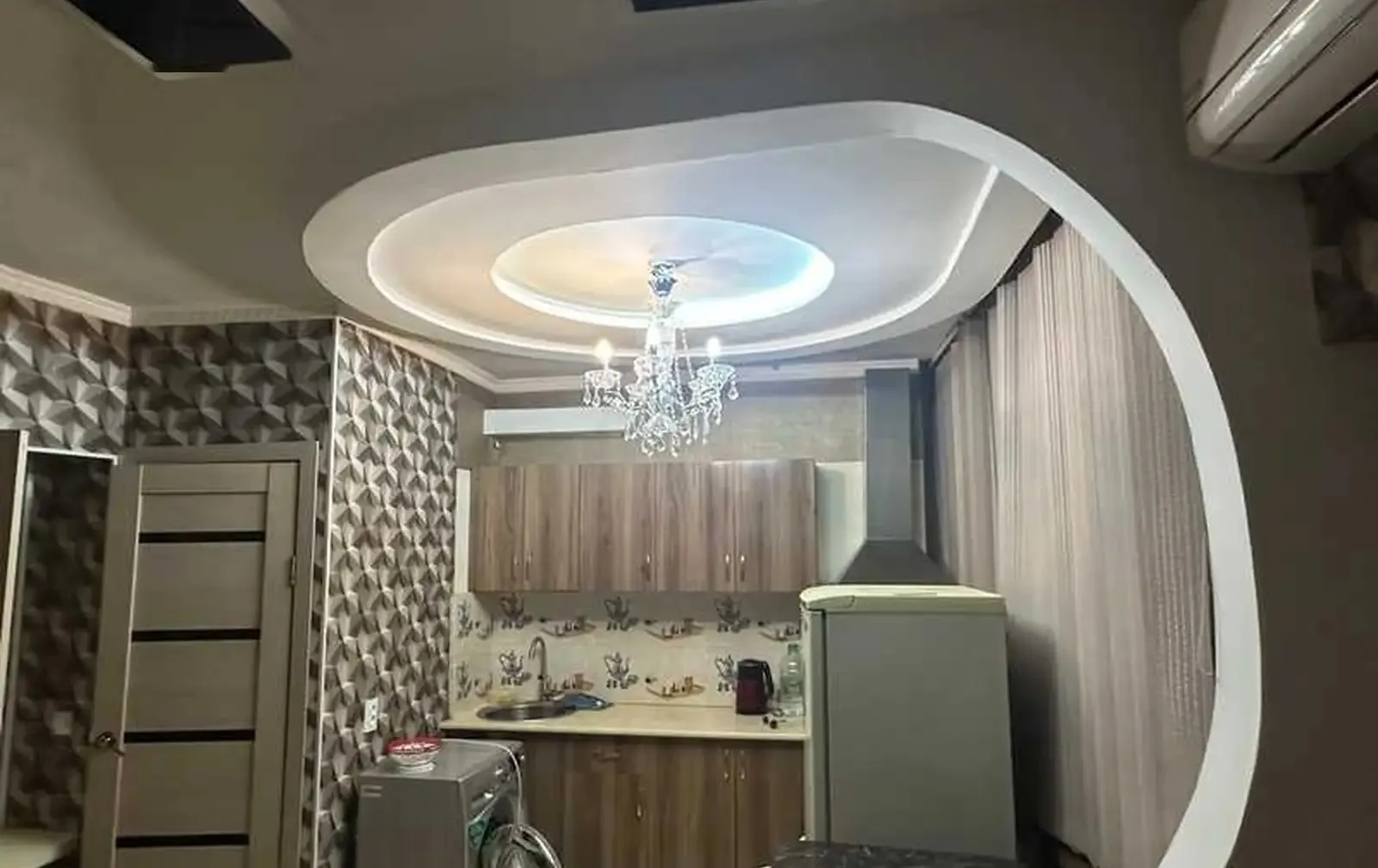 2-комн. квартира, 8 этаж, 66м², И.Сомони