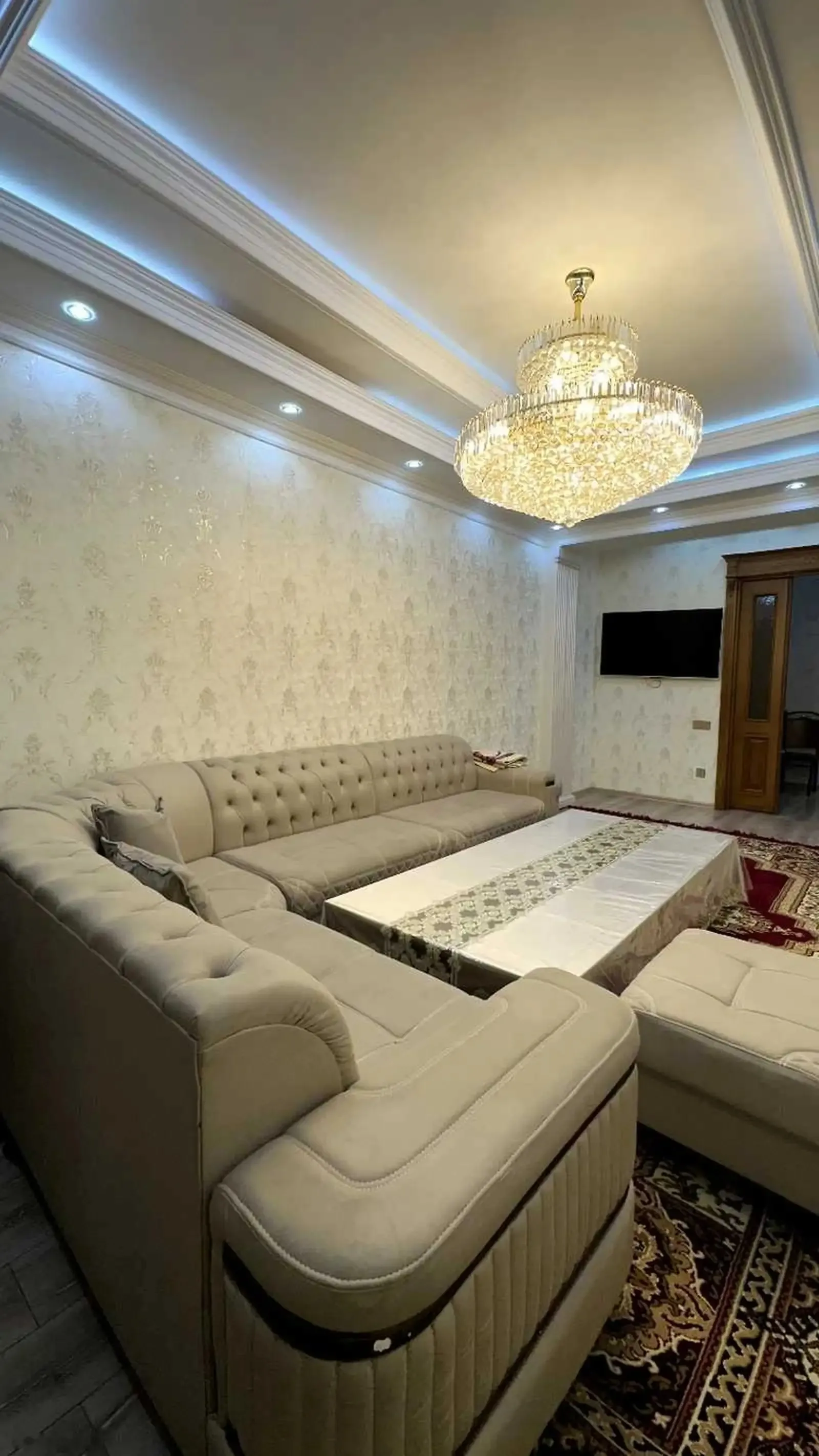 4-к квартира, 2 этаж, 130 м², сафо