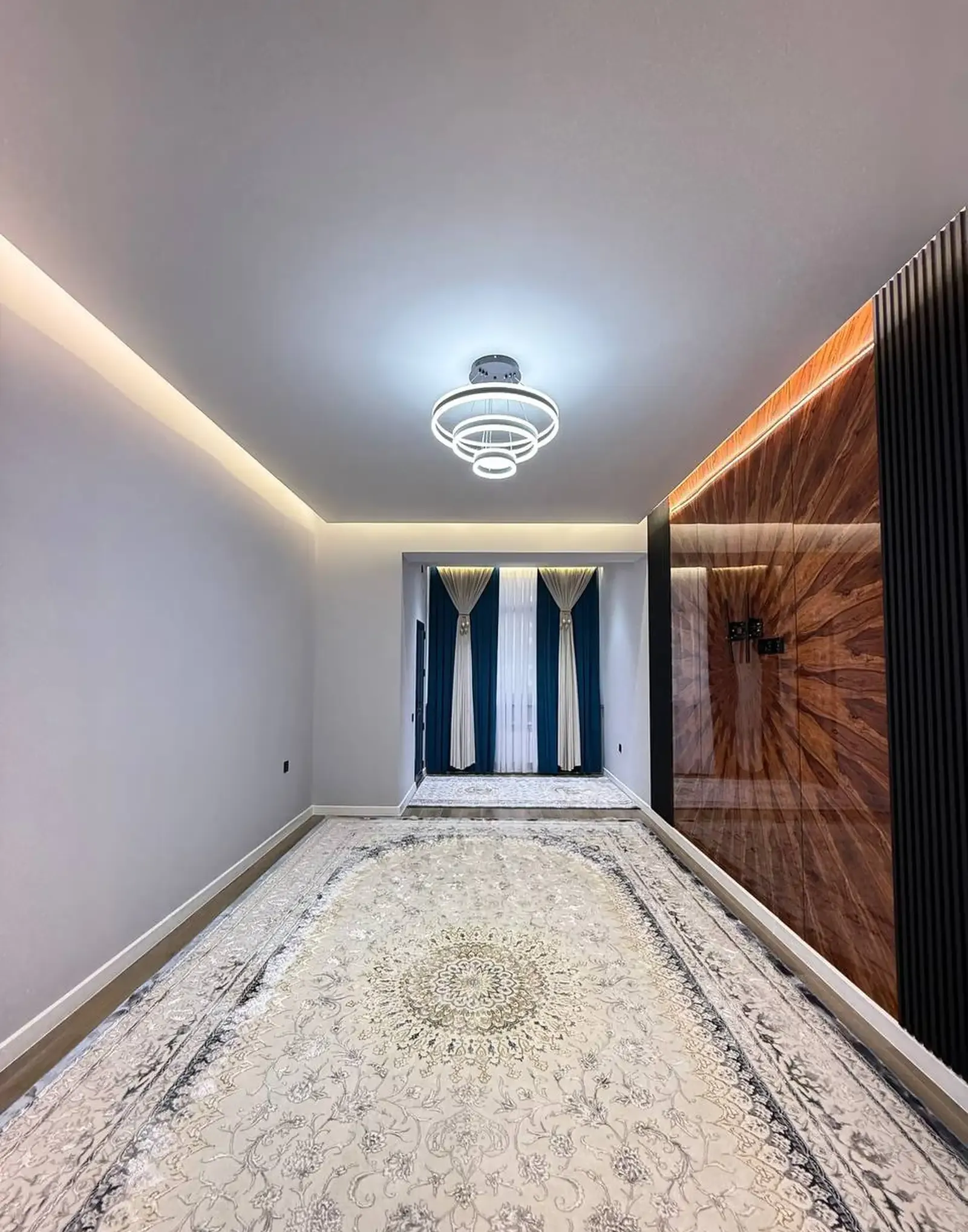 2-комн. квартира, 4 этаж, 72 м², Сино 33мкр
