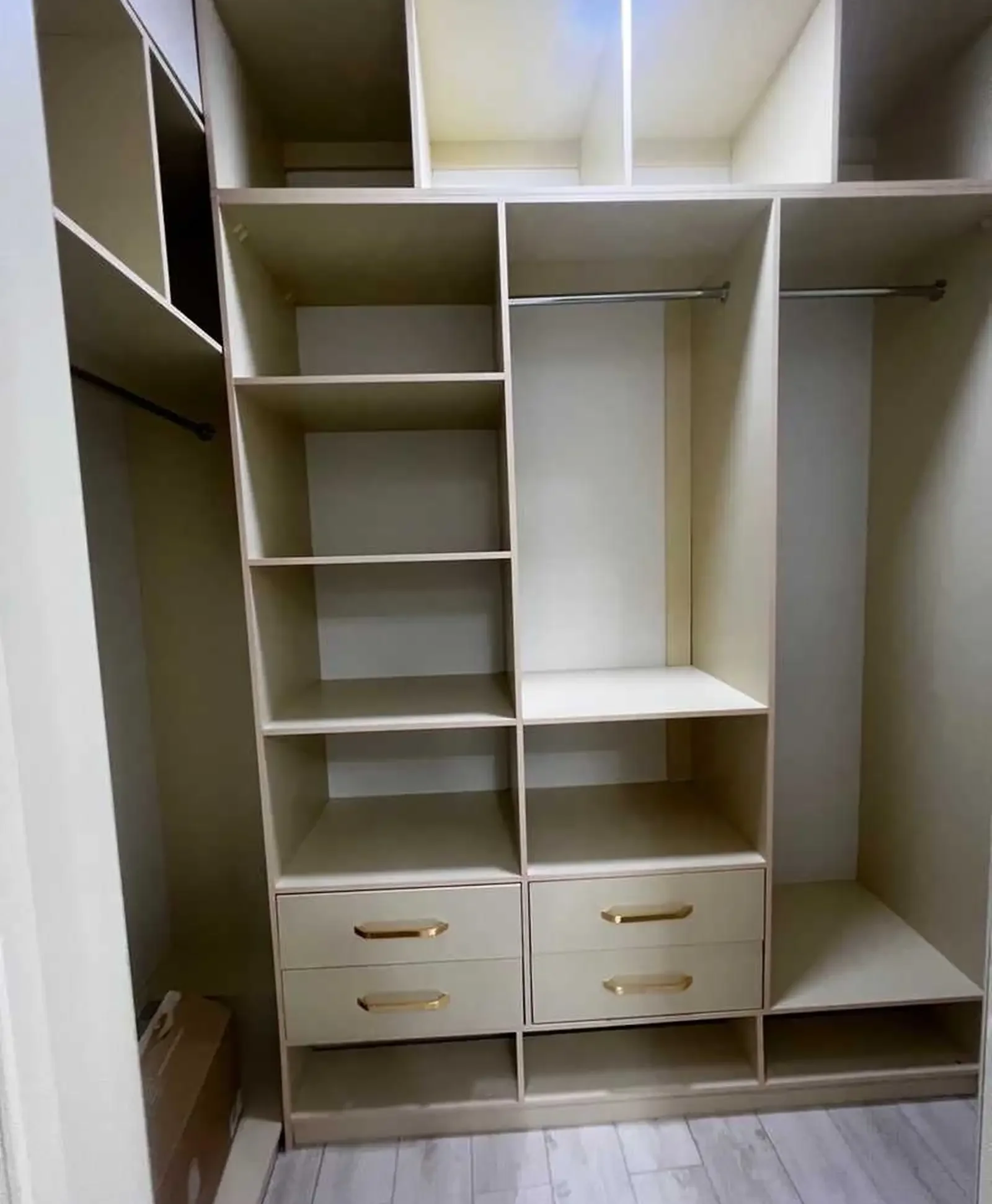 2-комн. квартира, 7 этаж, 98м², И. Сомони Сафо