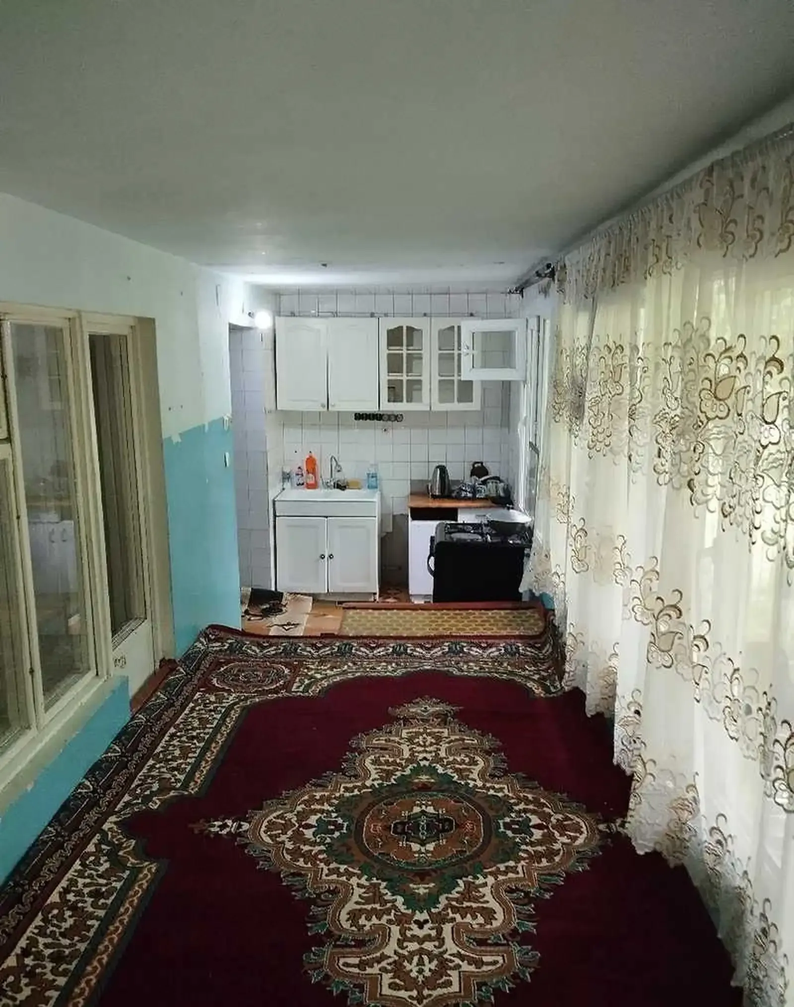 3-комн. квартира, 1 этаж, 85м², Сино