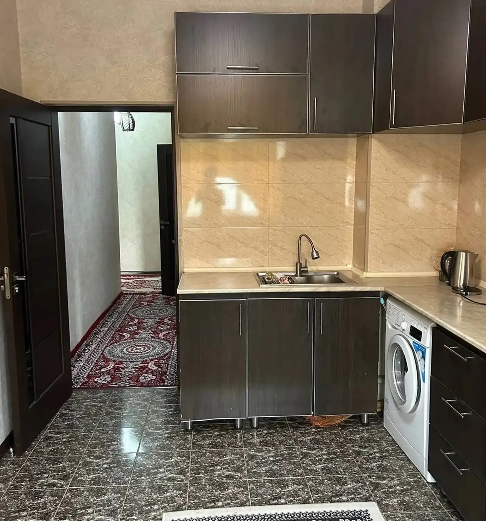2-комн. квартира, 8 этаж, 80 м², Зарафшон, поликлиника 14