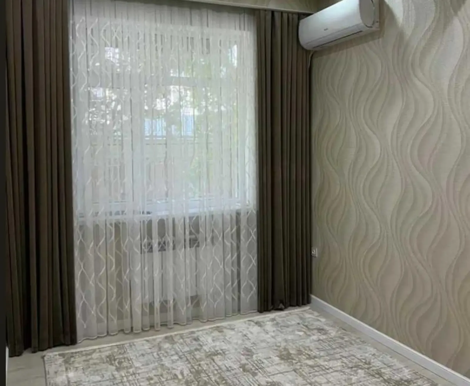 4-комн. квартира, 4 этаж, 120м², Сомони