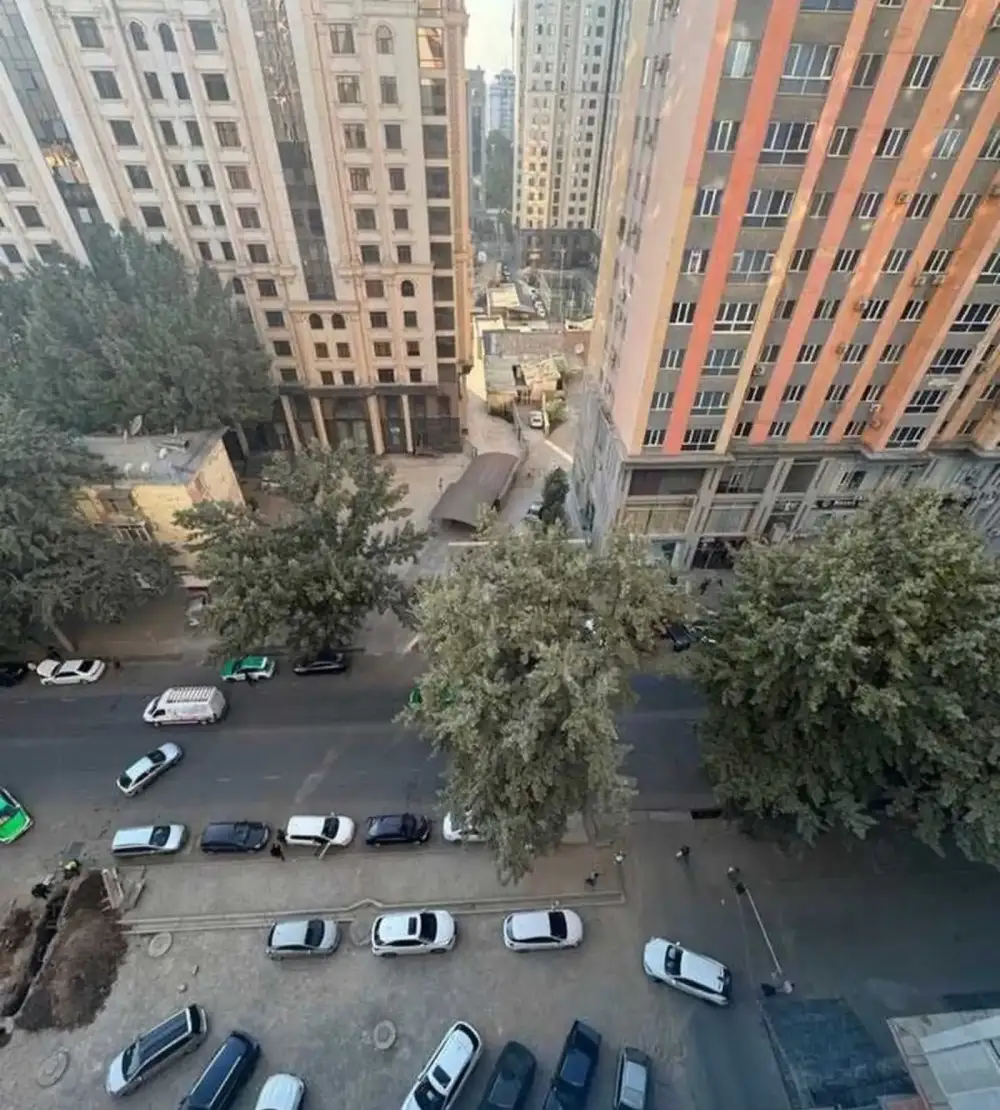 3-комн. квартира, 10 этаж, 132 м², Исмоили Сомони