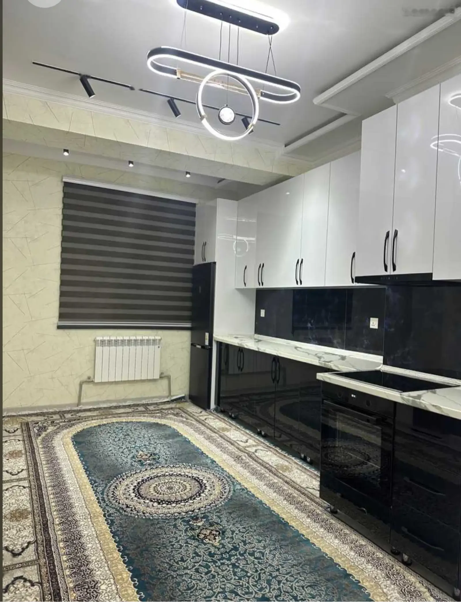 2-к квартира, 11 этаж, 70 м², 82мкр сиёма мол