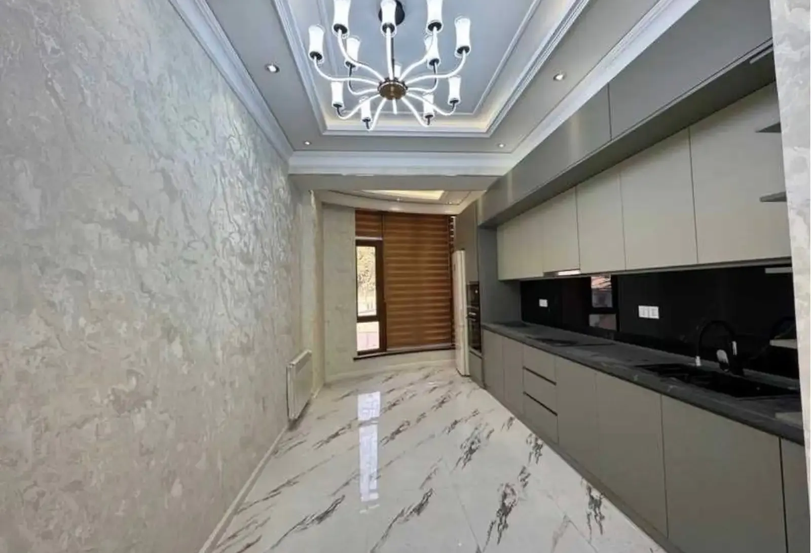 2-комн. квартира, 4 этаж, 96 м², Садбарг, Ватан
