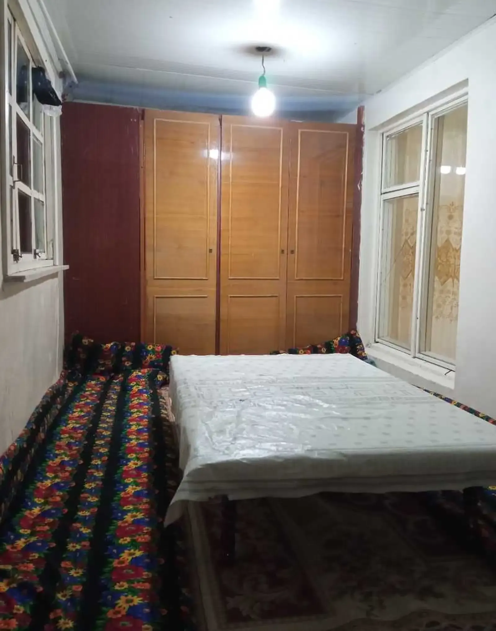 3-комн. квартира, 5 этаж, 78м², Сино, 102 мкр. ул. Мухаммадиева 56 кв.21. Институт языков