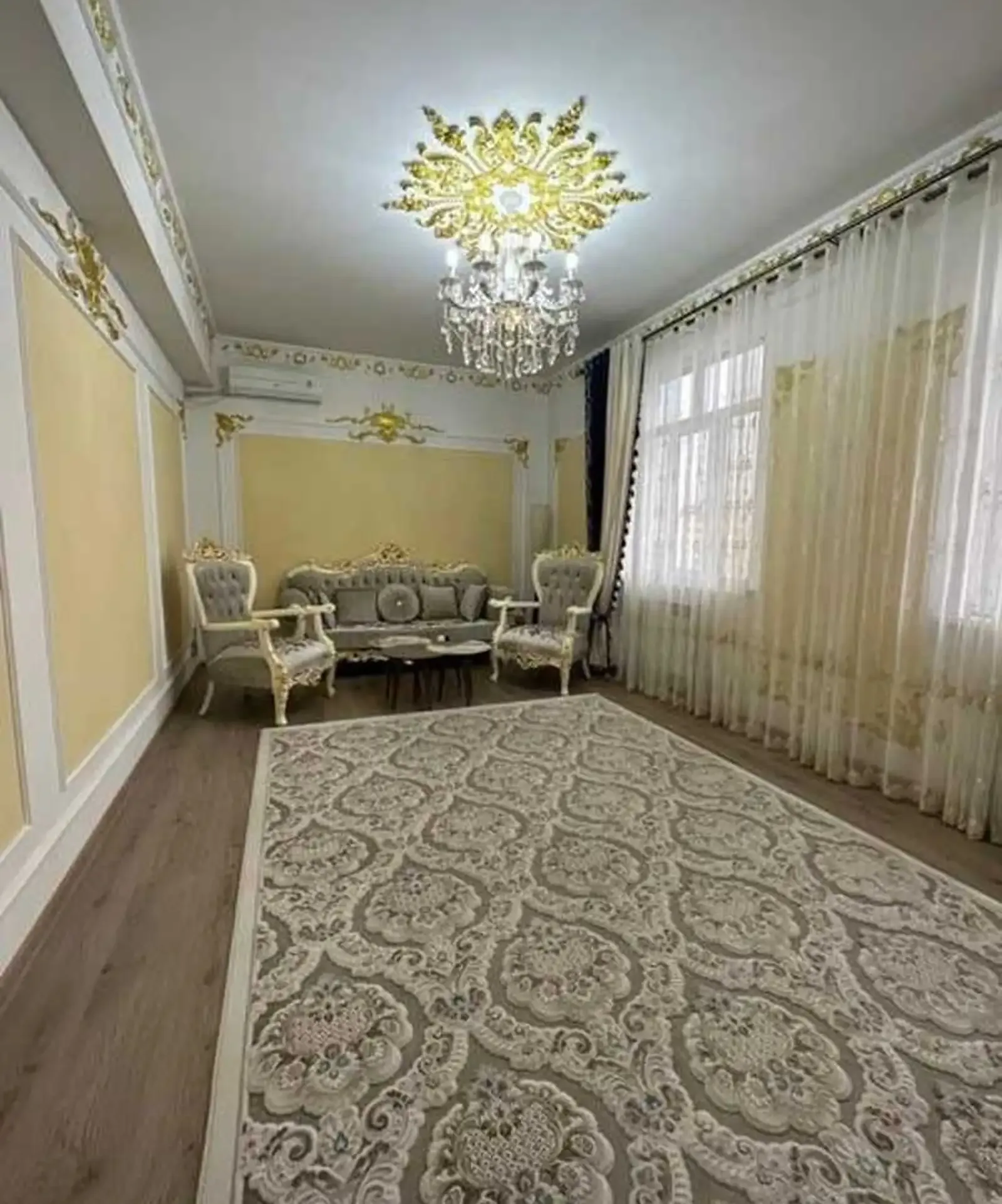 2-комн. квартира, 11 этаж, 101м², Парламент