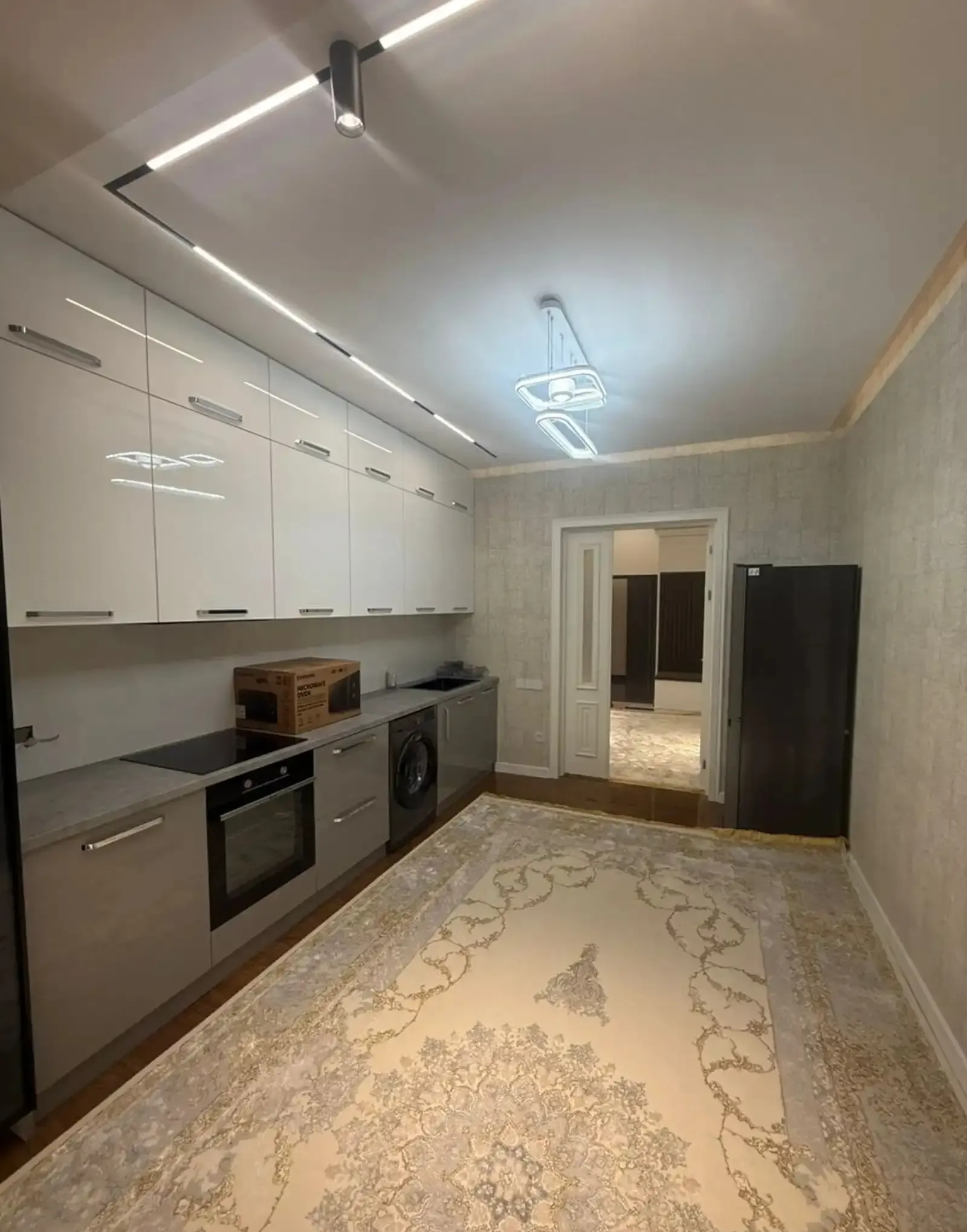 2-комн. квартира, 14 этаж, 65м², Дом печать