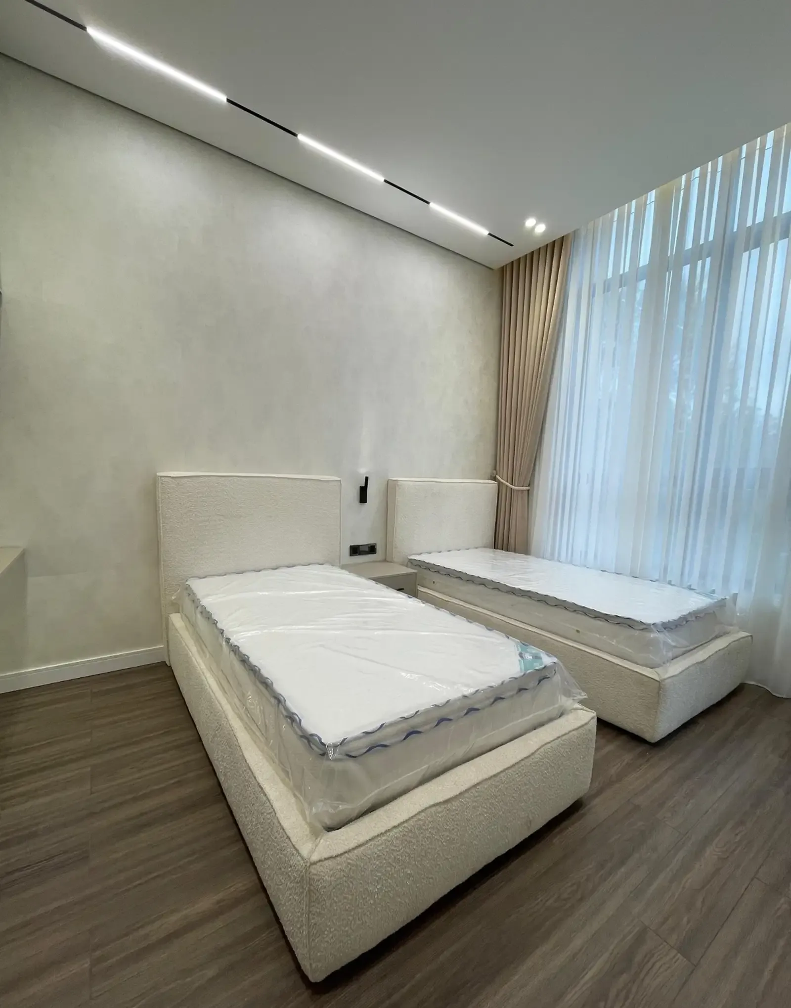 3-комн. квартира, 2 этаж, 72 м², Зеленый базар, ООН
