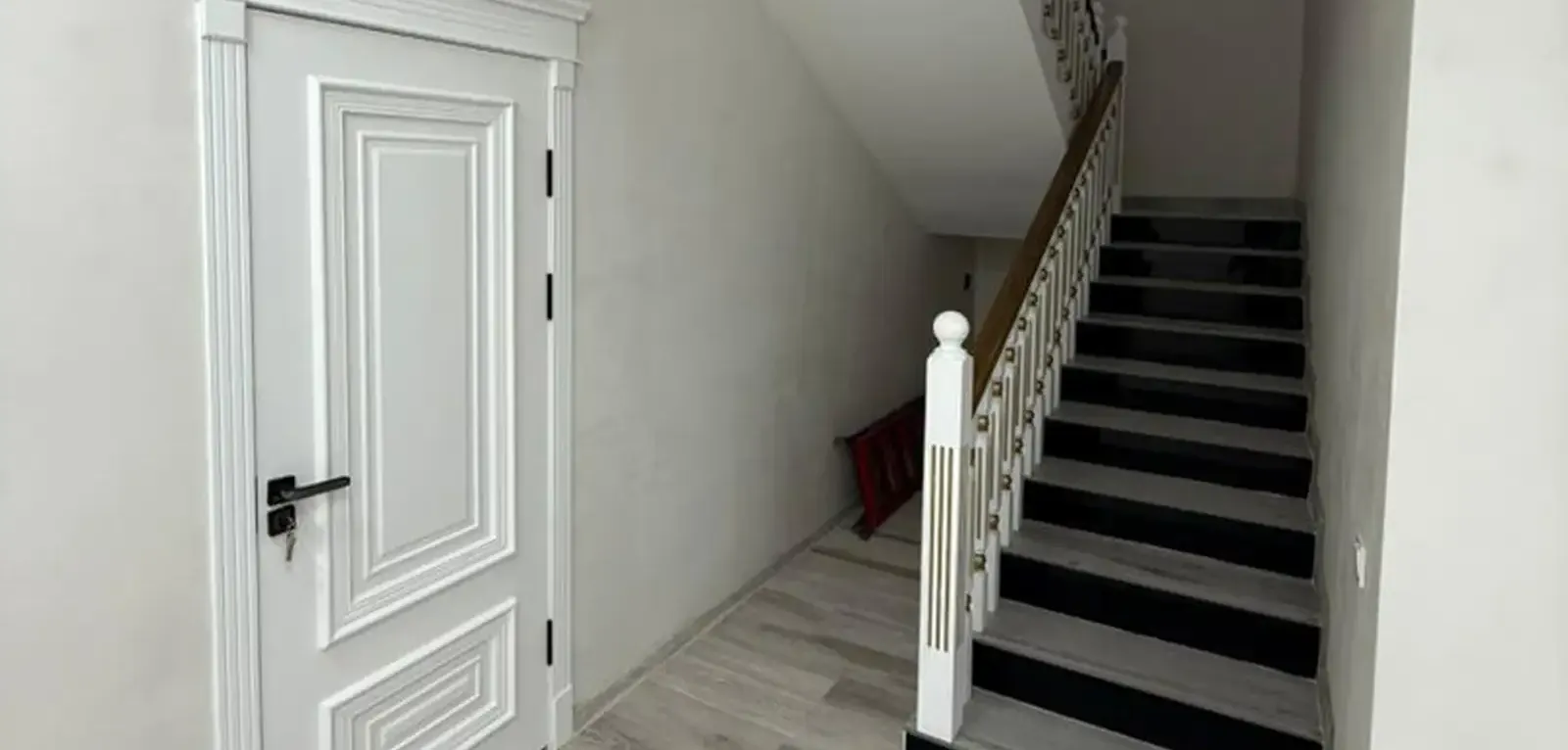2-этажный, 7 комнатный дом, 455 м², Шохмансур