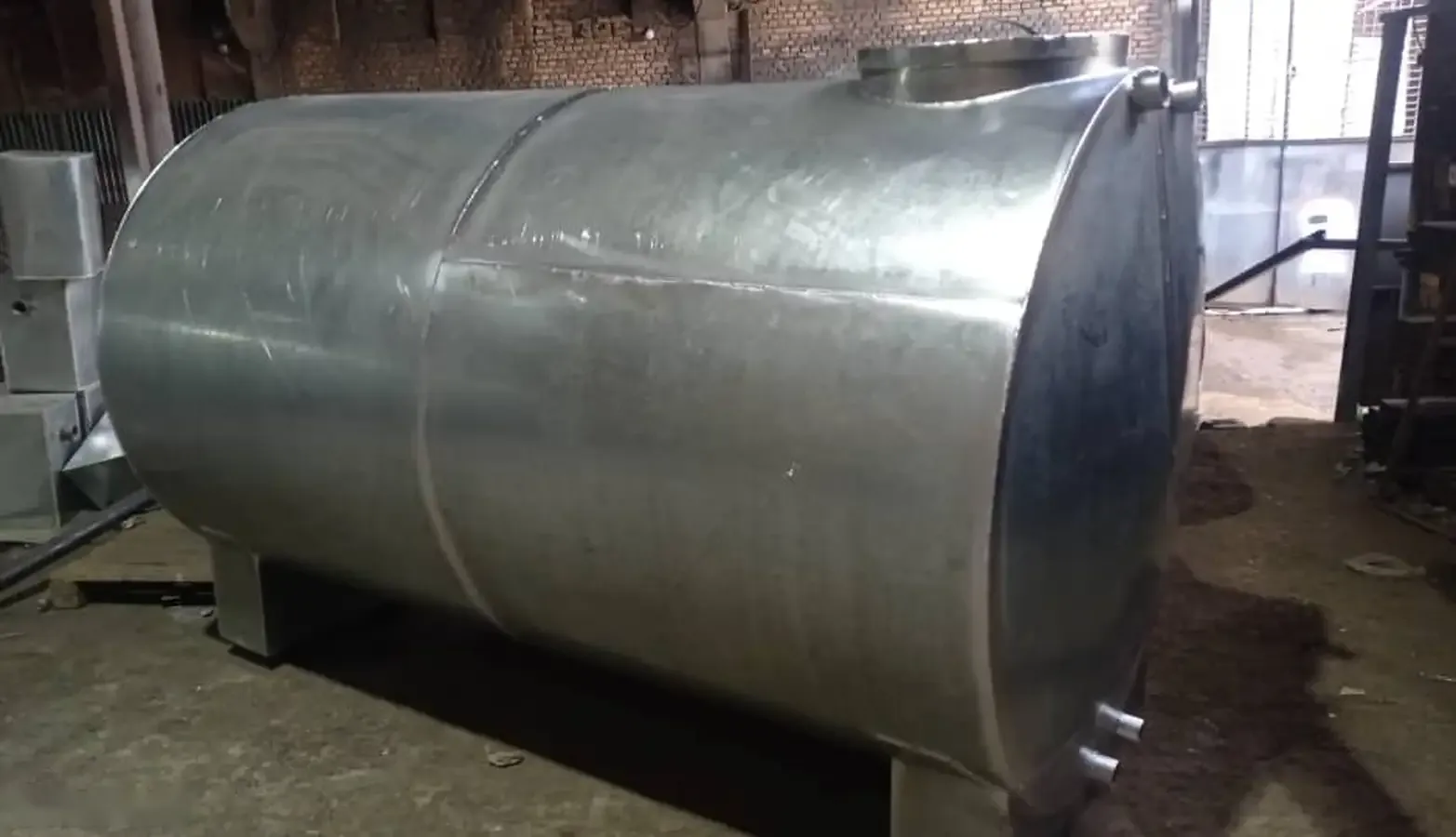 Бочка оцинкованная 3000л Т/л 2.2мм
