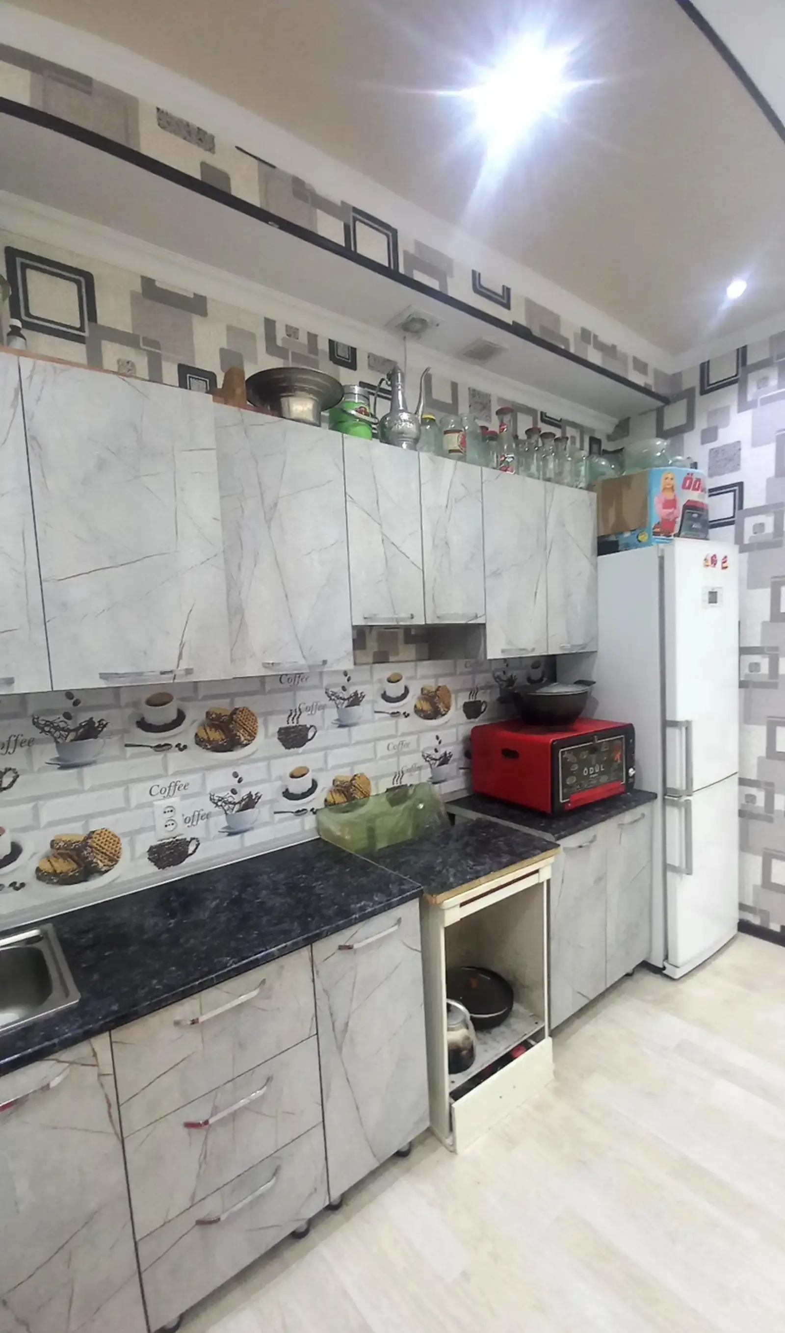 2-комн. квартира, 13 этаж, 6м², мехкалон