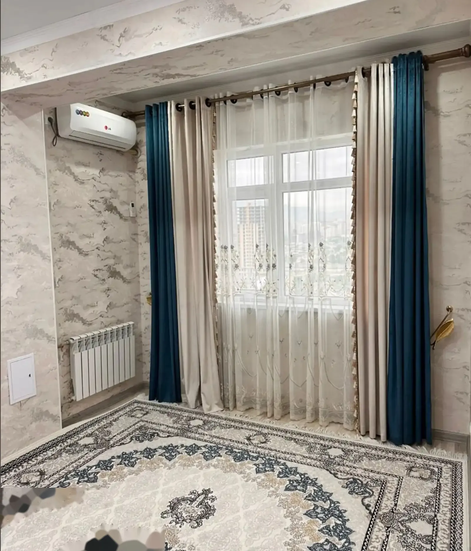 2-комн. квартира, 12 этаж, 50м², Фирдавси