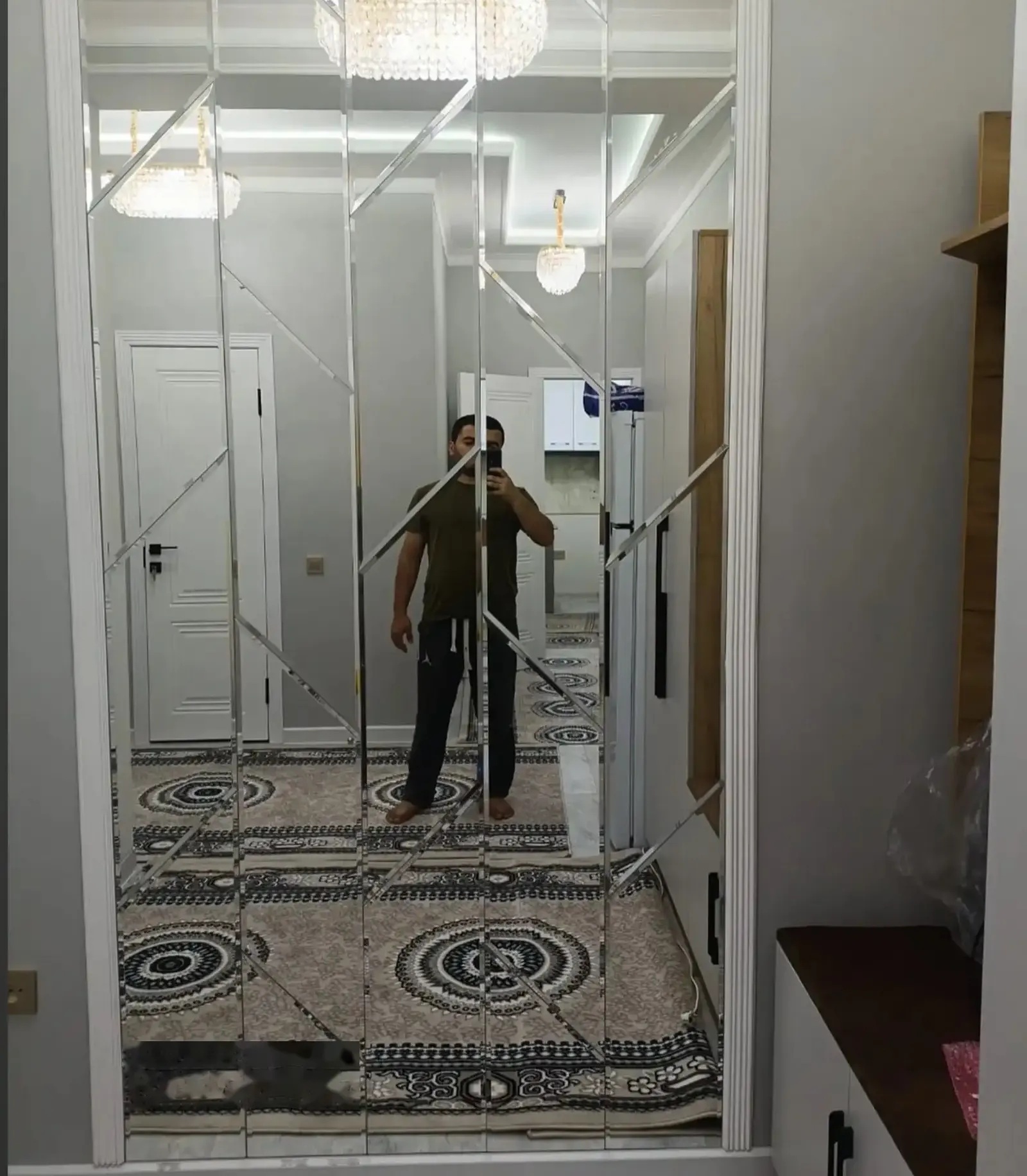 2-комн. квартира, 4 этаж, 65м², сино