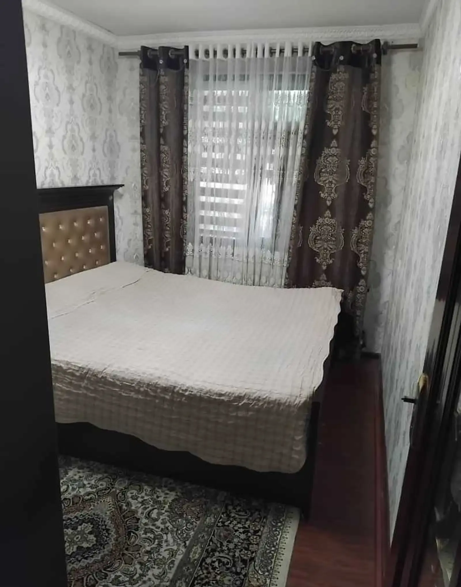 4-комн. квартира, 1 этаж, 90м², Испечак 1