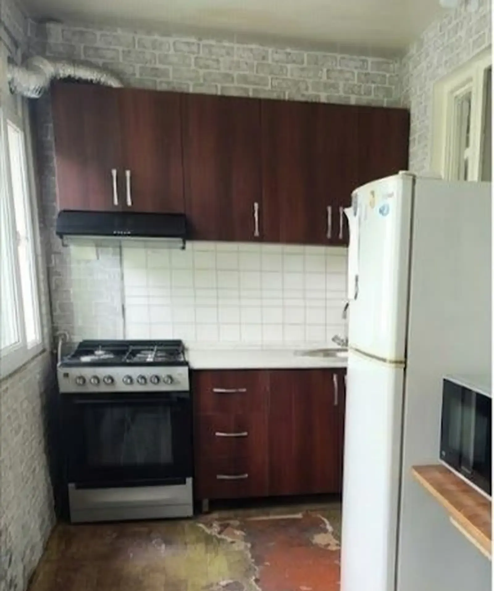 3-комн. квартира, 4 этаж, 76 м², 61мкр