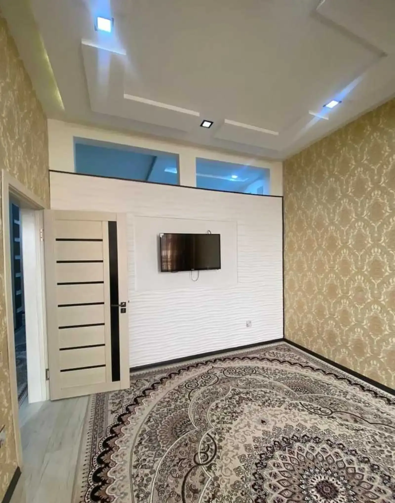 2-комн. квартира, 12 этаж, 65м², Сино