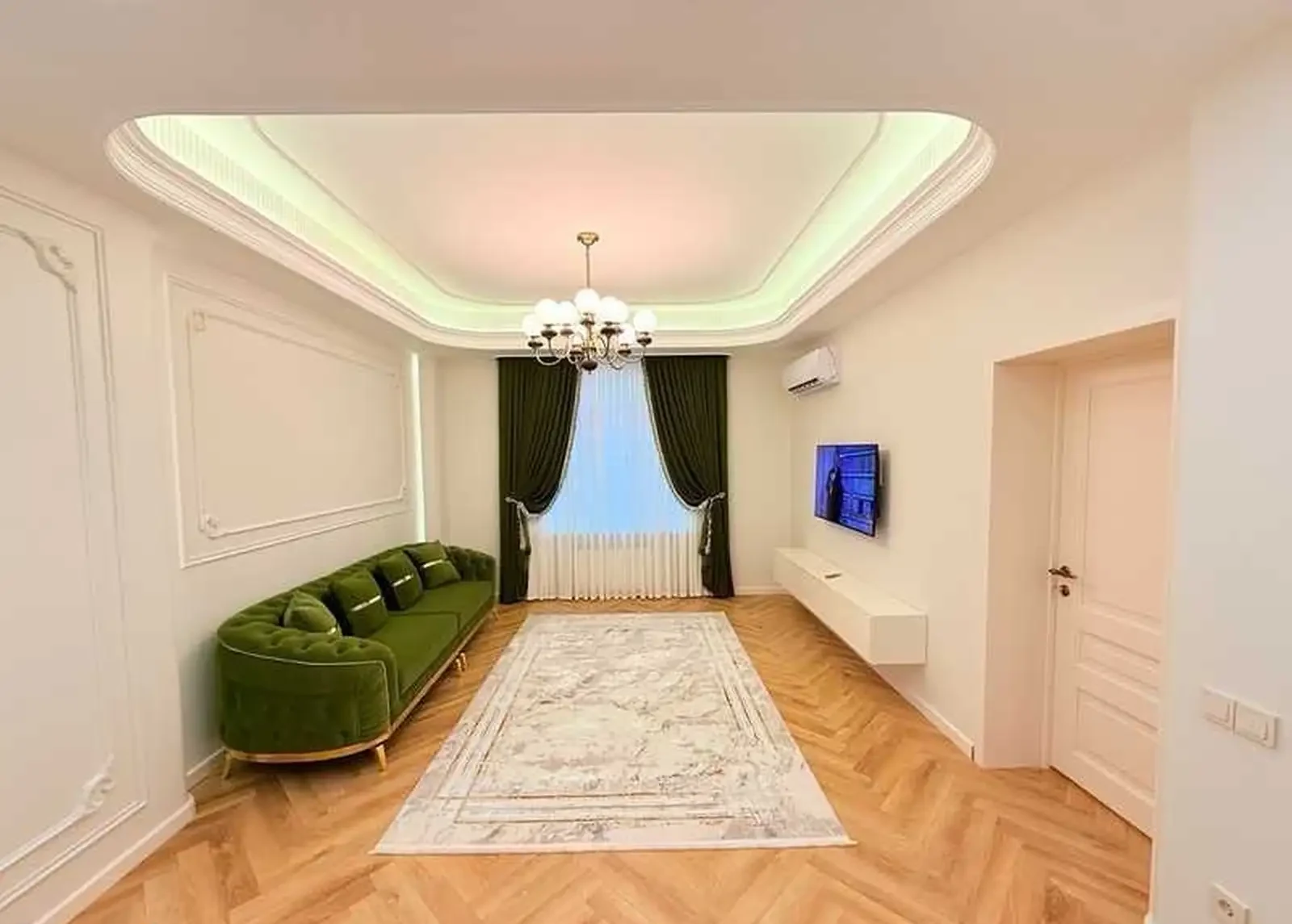 2-комн. квартира, 7 этаж, 78м², И. Сомони, Овир, Дом Ёвар