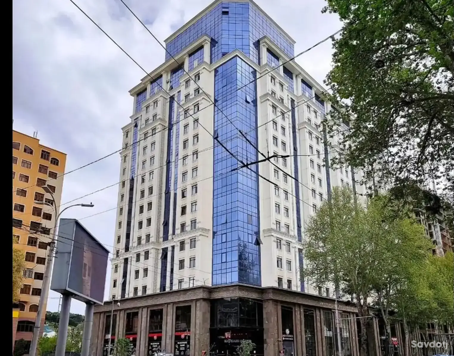 3-комн. квартира, 14 этаж, 85м², Сомони