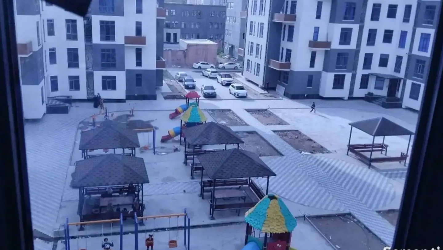 2-комн. квартира, 4 этаж, 60 м², 33мкр,пушти лицей