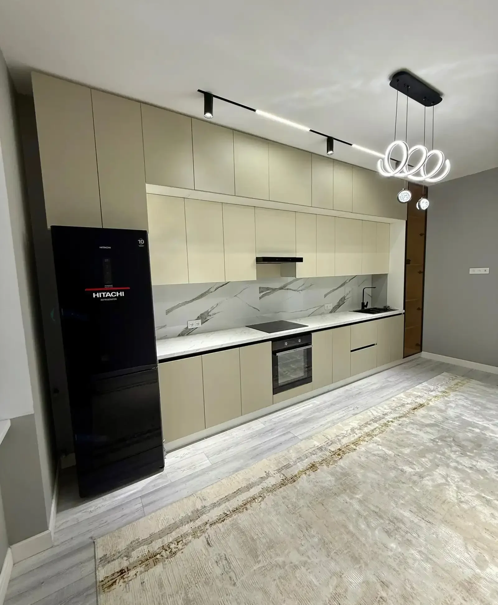 3-комн. квартира, 15 этаж, 115м², И. Сомони, Алфемо