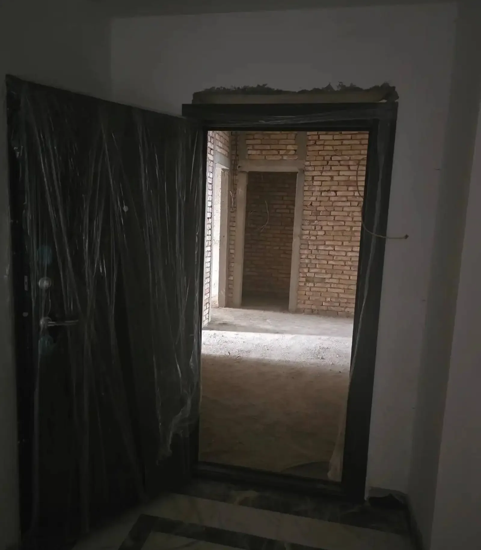 2-комн. квартира, 4 этаж, 83 м², Шохмансур