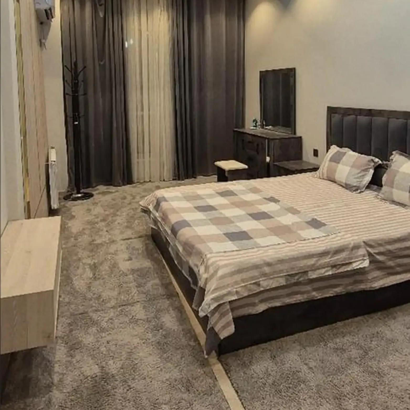 2-комн. квартира, 15 этаж, 100м², Шохмансур
