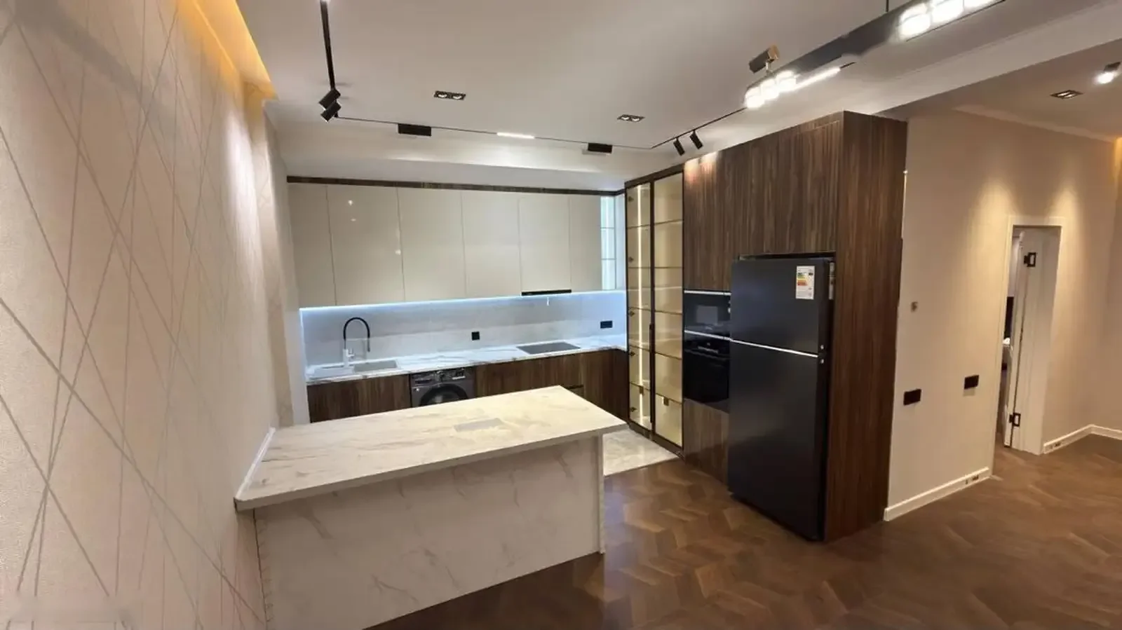 2-комн. квартира, 17 этаж, 85м², Домпечать кучаи Истаравшан