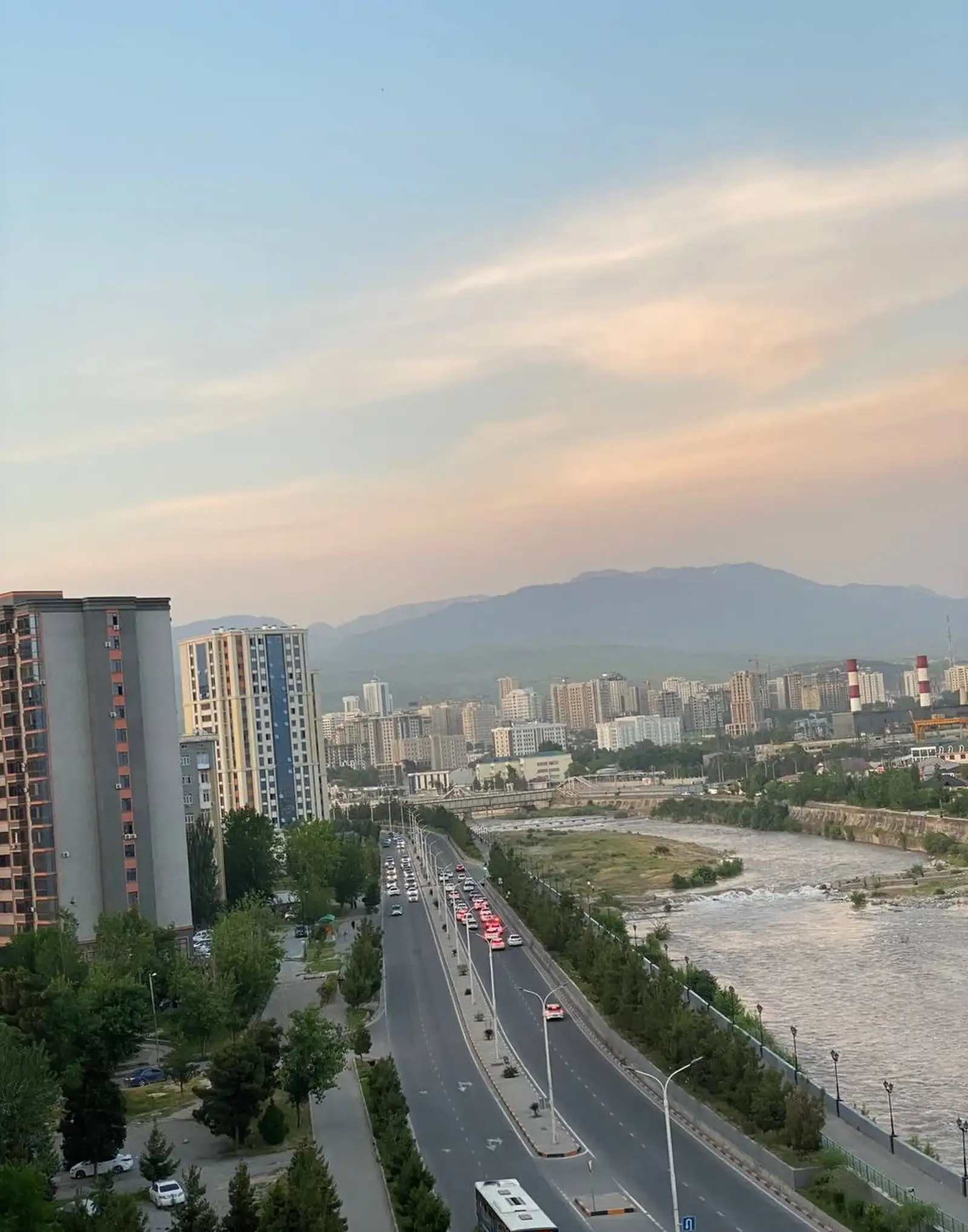 2-комн. квартира, 8 этаж, 63 м², Фирдавси