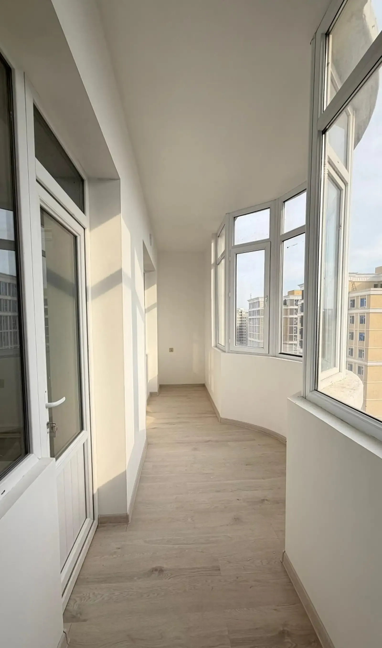 2-комн. квартира, 14 этаж, 90 м², Шохмансур Бофанда Ожоговый