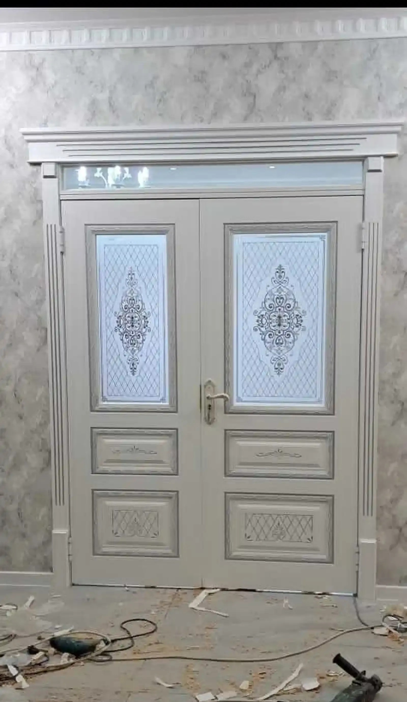 Дверь
