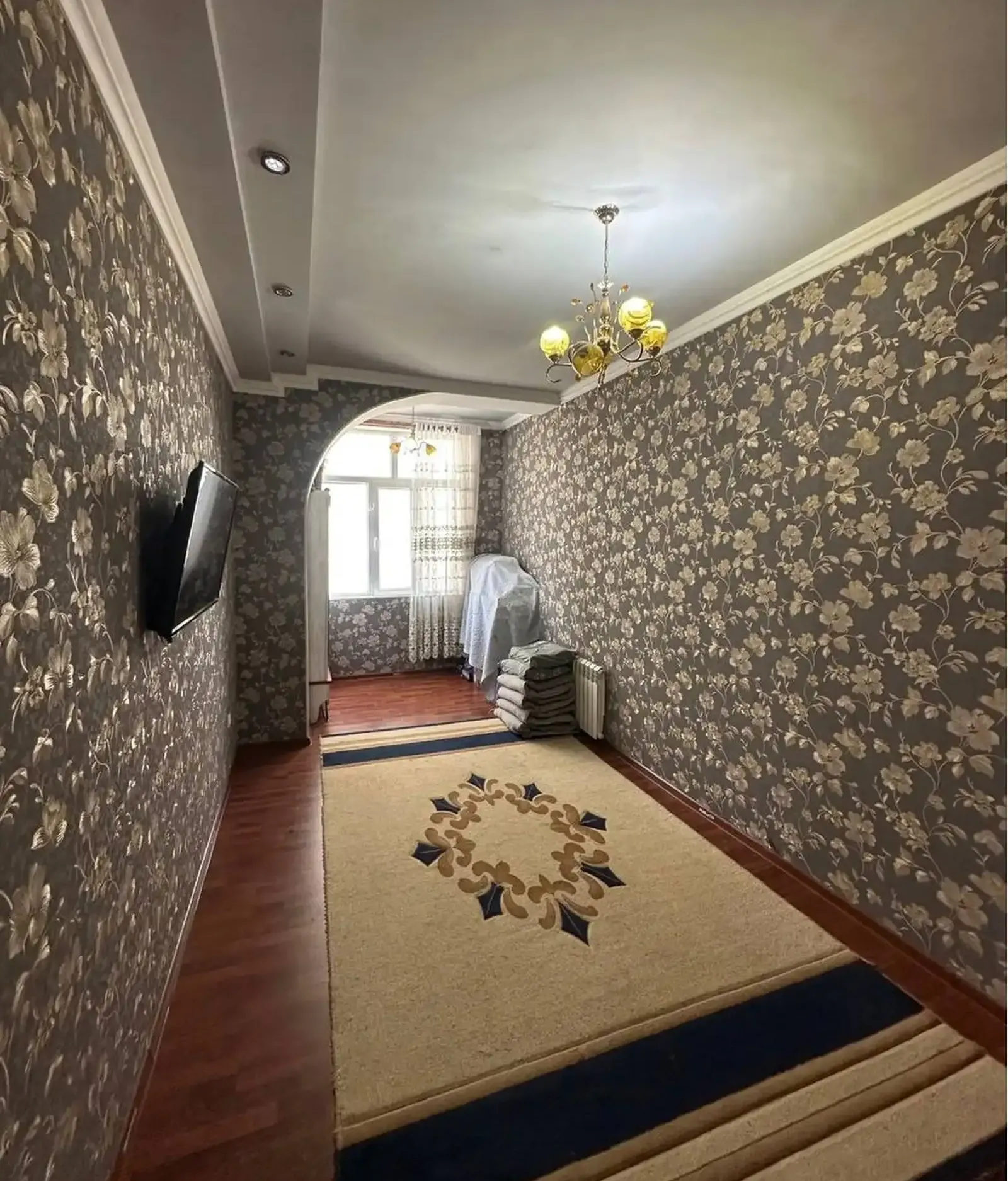 3-комн. квартира, 5 этаж, 93 м², Чорохаи Гулистон