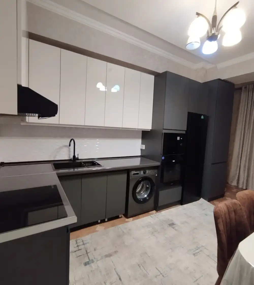 2-комн. квартира, 8 этаж, 68м², Шохмансур