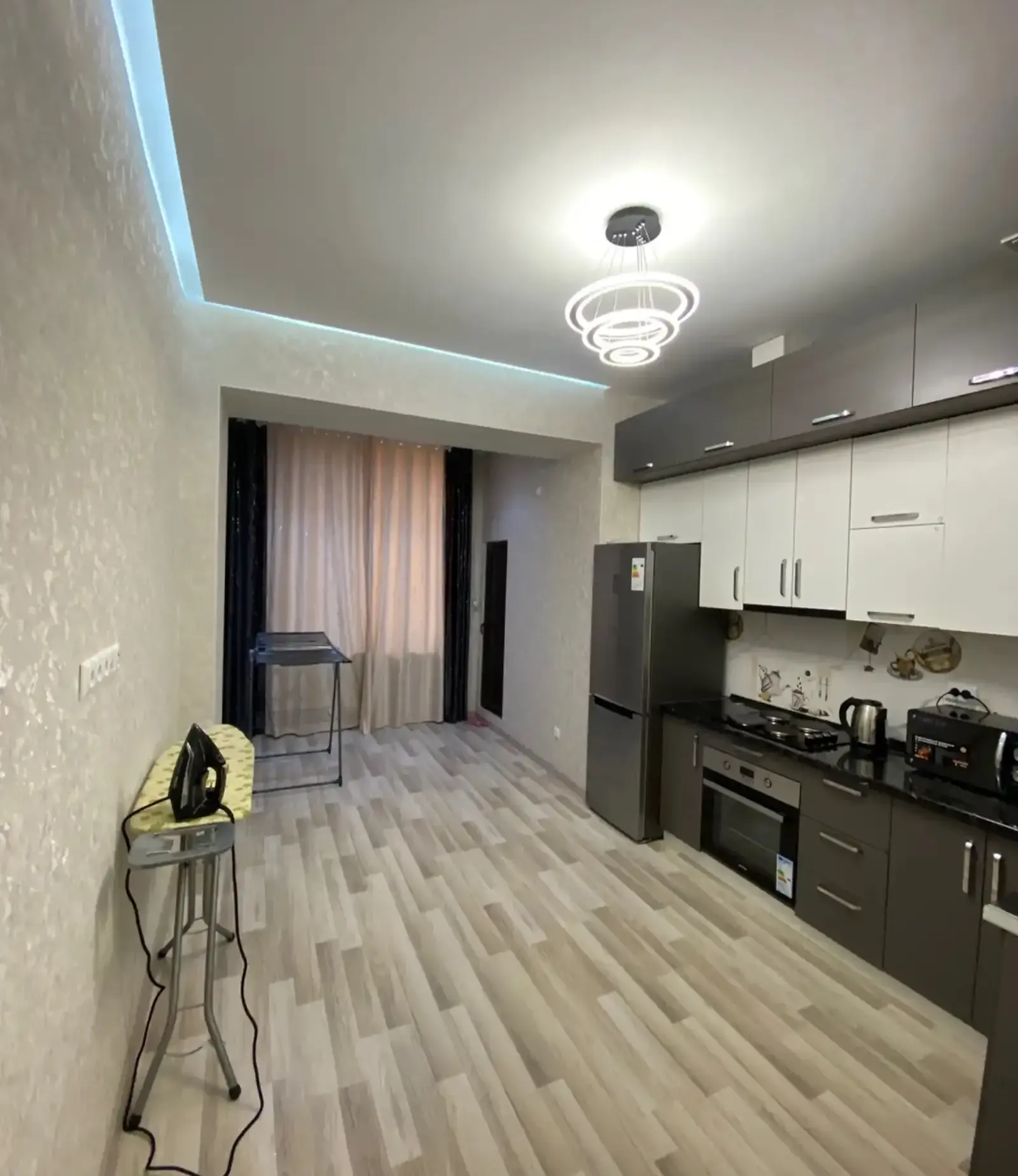 2-комн. квартира, 15 этаж, 110м², шохмансур