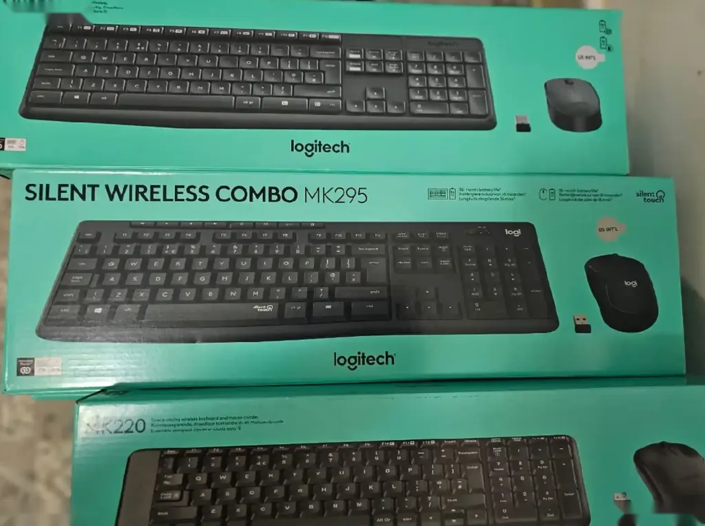 Комплект мышь + клавиатура беспроводная МК295, чёрный Logitech