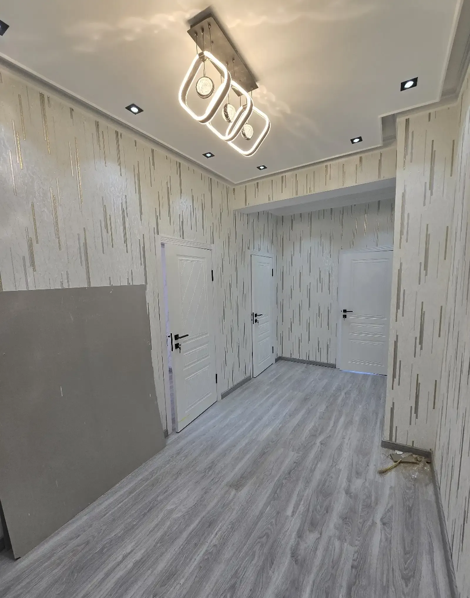 2-комн. квартира, 10 этаж, 70 м², Сино 104 мкр