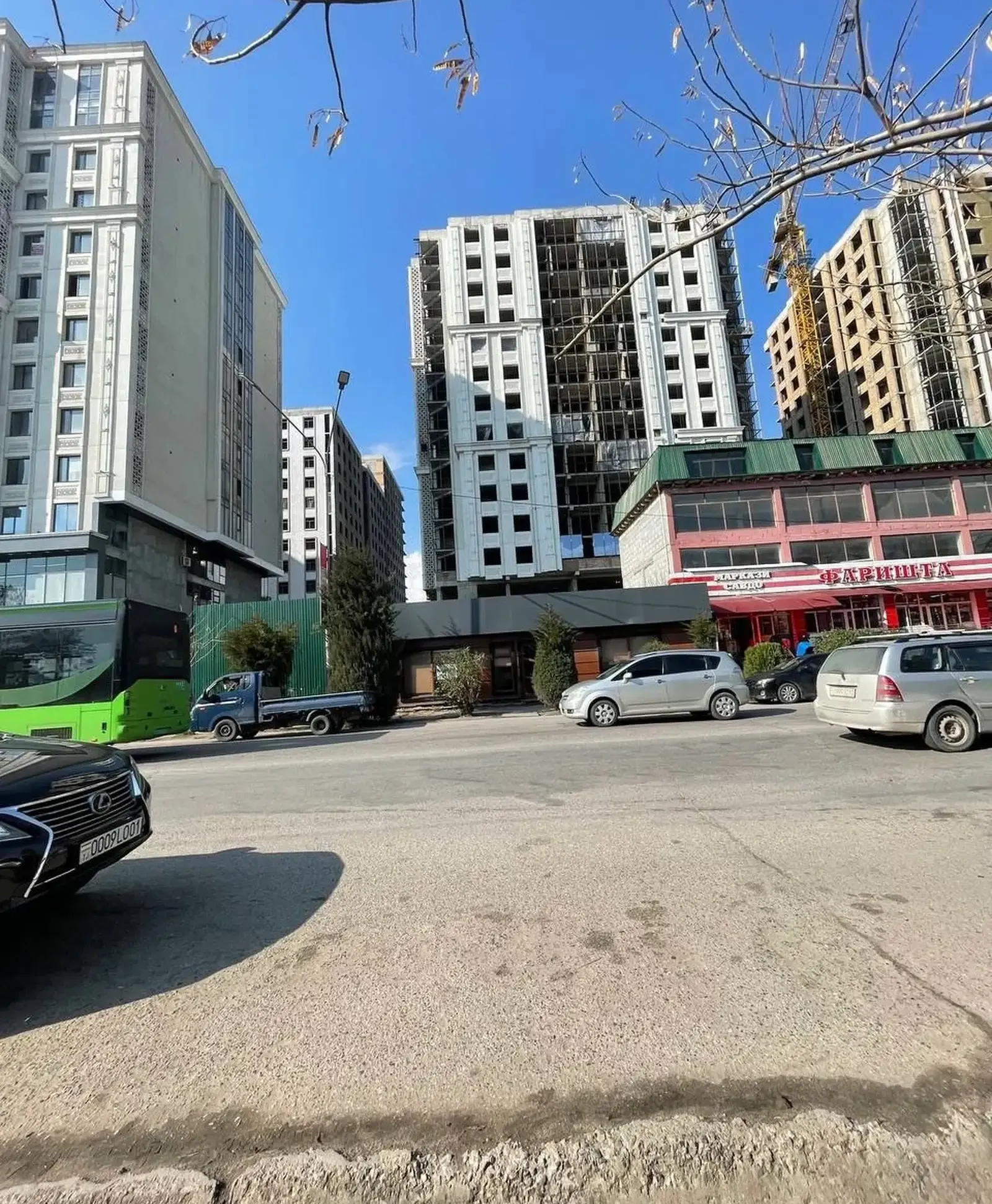 3-комн. квартира, 13 этаж, 113 м², Шохмансур, Старый аэропорт, Relax