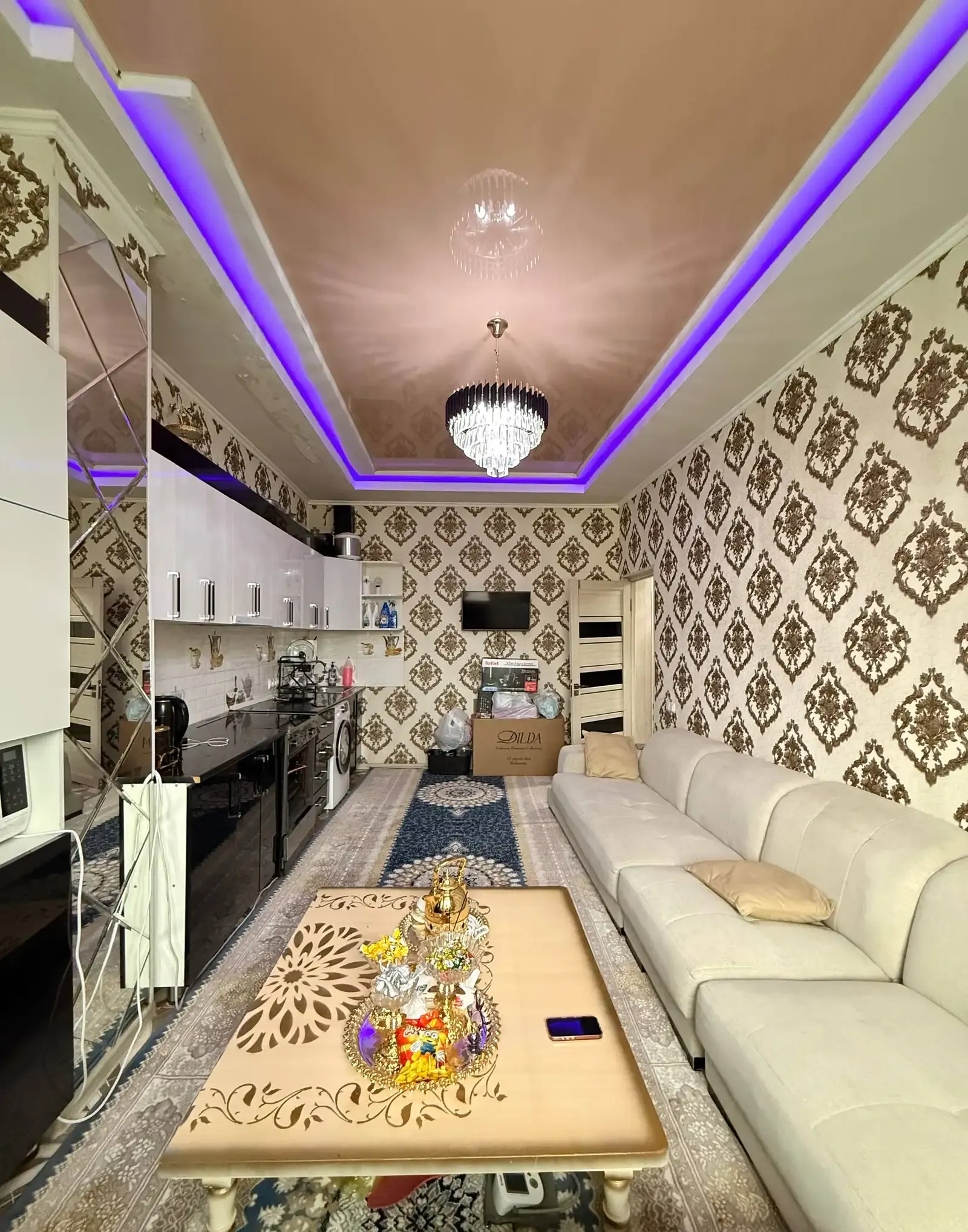 3-комн. квартира, 1 этаж, 85 м²,   102мкр