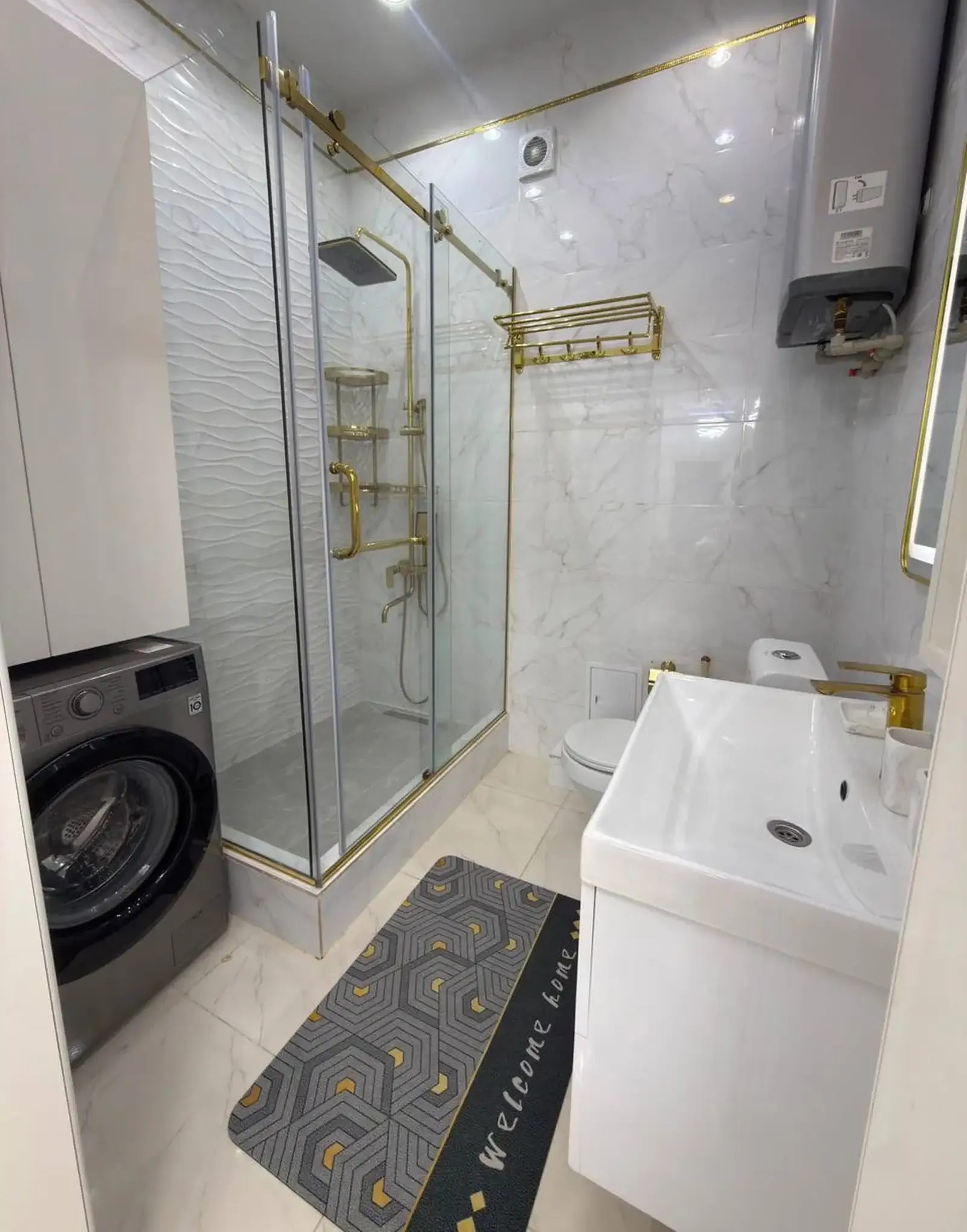 3-комн. квартира, 14 этаж, 104 м², Овир,Абр текстиль