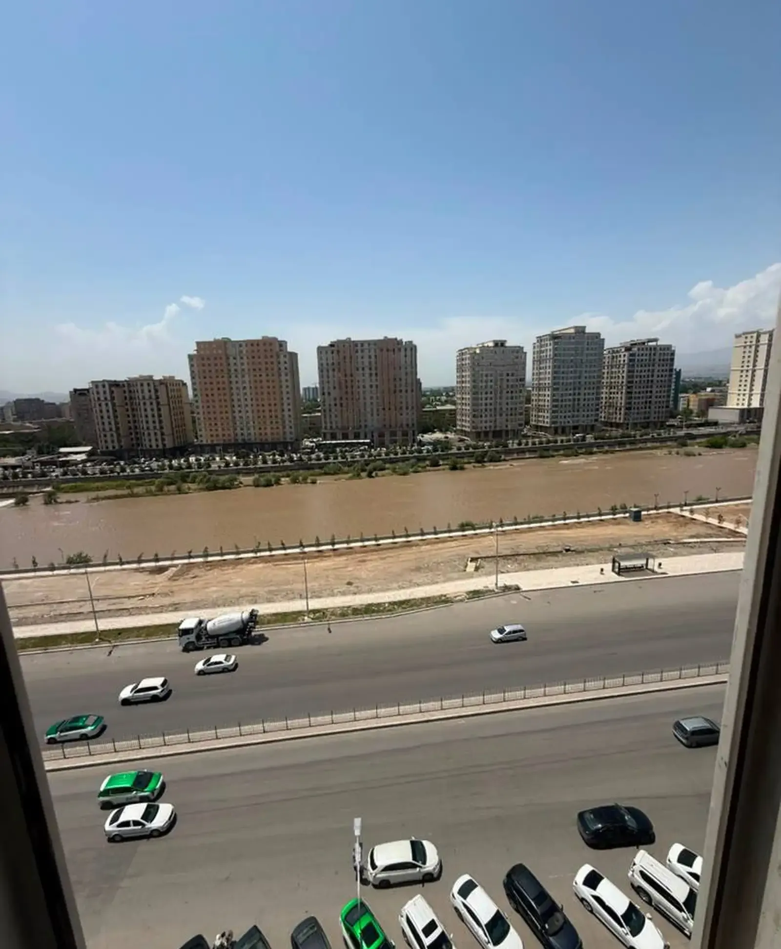 2-комн. квартира, 10 этаж, 62 м², Фирдавси, Набережная