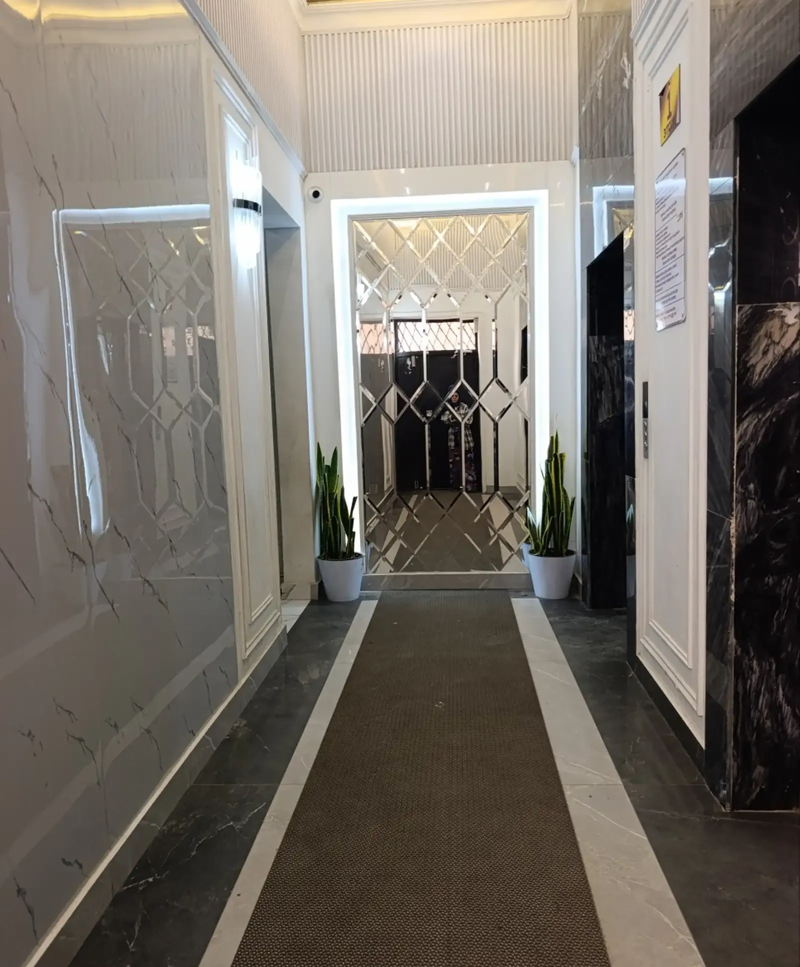 2-комн. квартира, 11 этаж, 80 м², Фирдавси, Молодёжный
