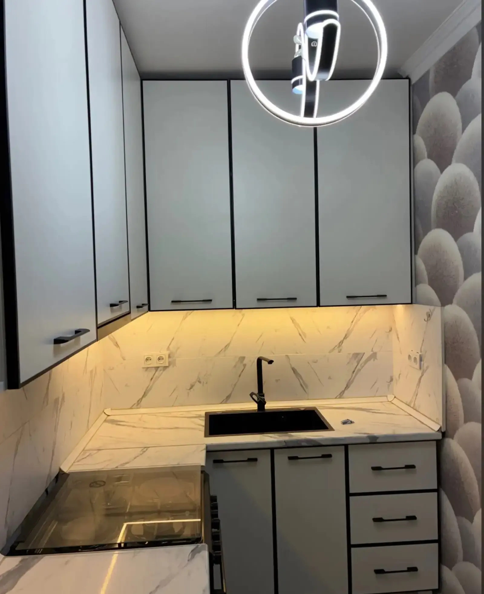 2-комн. квартира, 4 этаж, 63м², сино