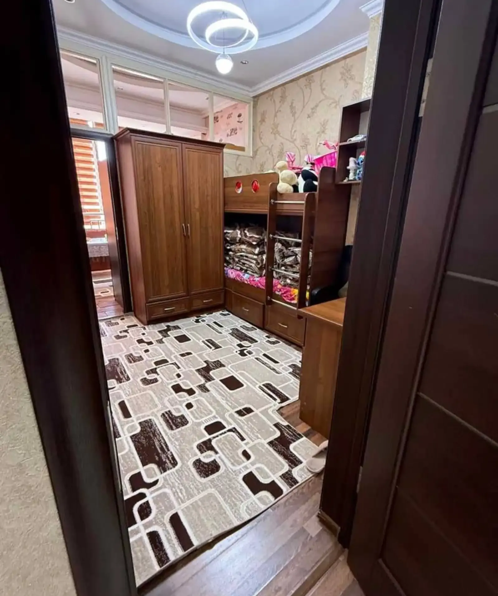 3-комн. квартира, 5 этаж, 82 м², Сино Казокон