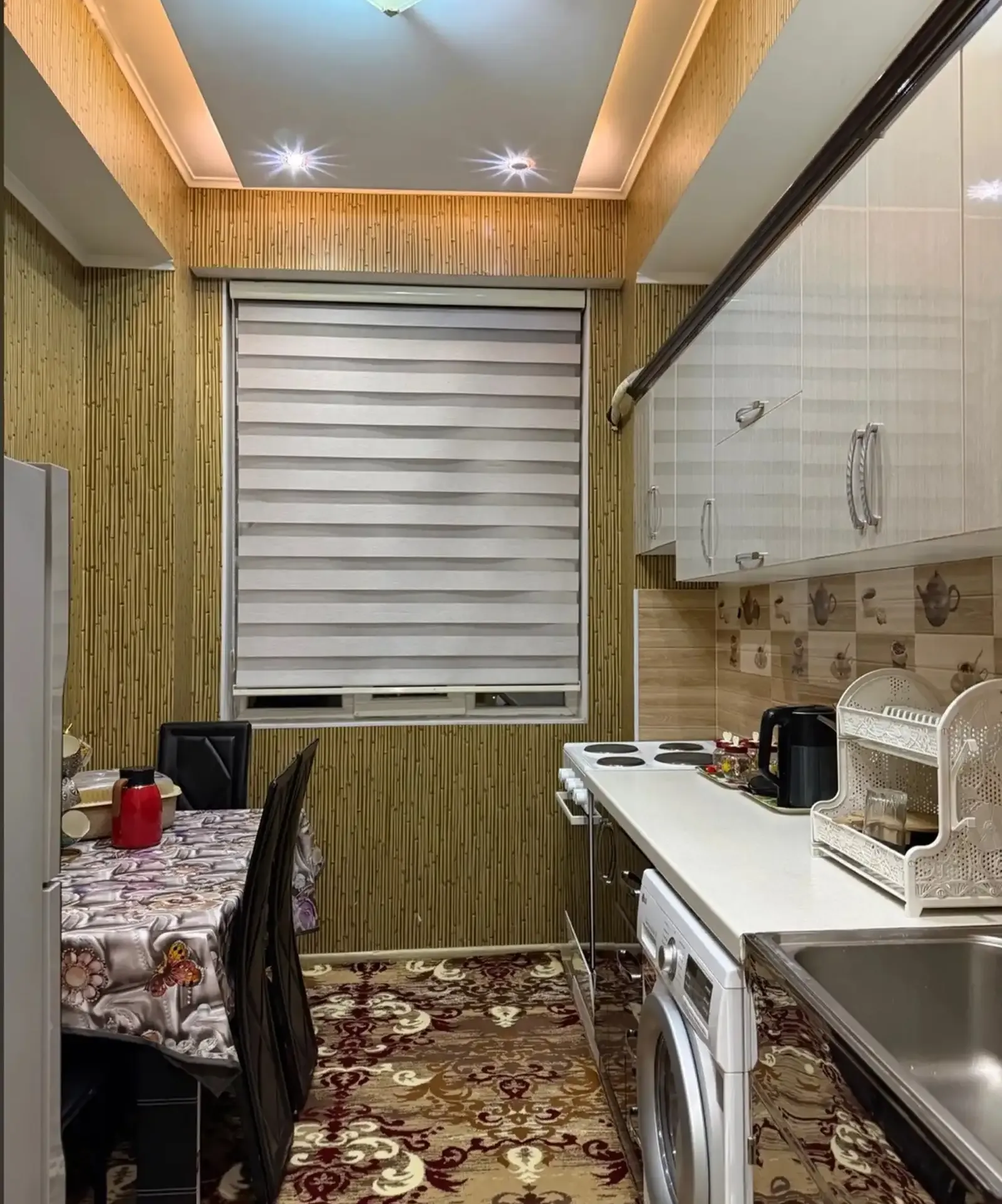 2-комн. квартира, 4 этаж, 67м², сино