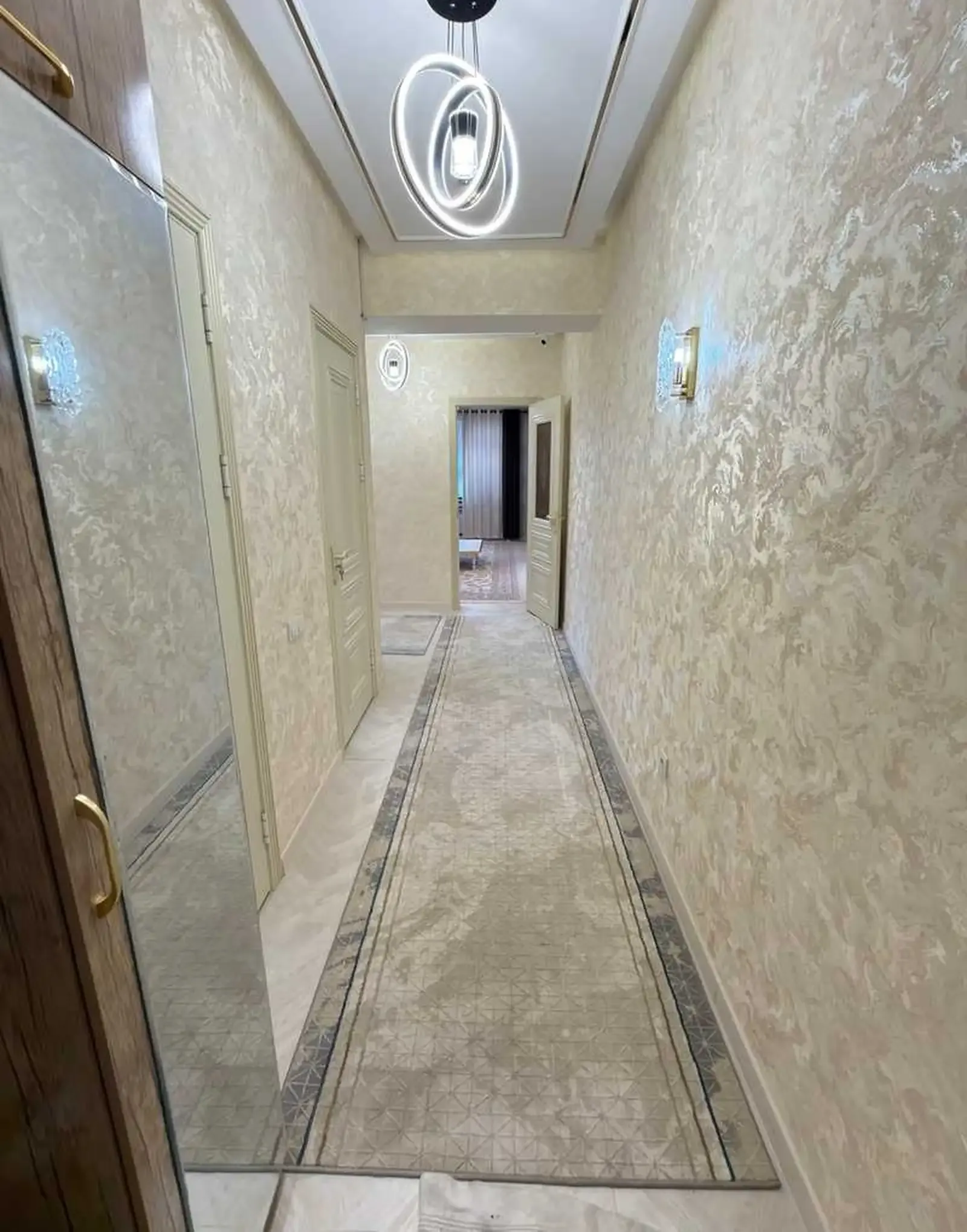 3-комн. квартира, 4 этаж, 80м², Улица Шириншох Шотемура, 75/2