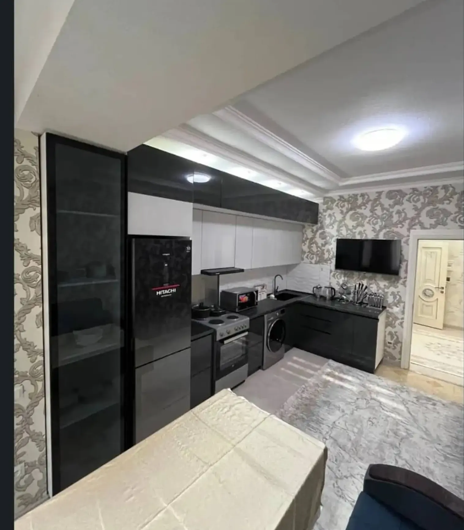 2-комн. квартира, 12 этаж, 75м², Шохмансур