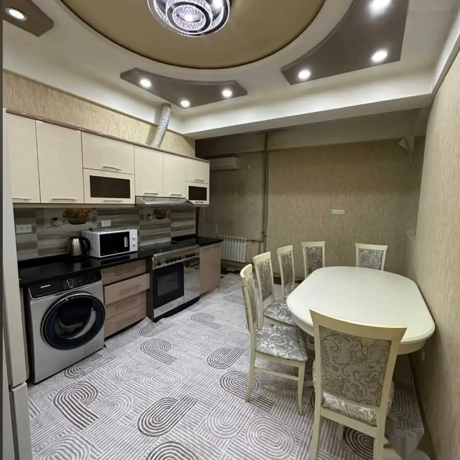 2-к квартира, 4 этаж, 80 м², лесная сказка