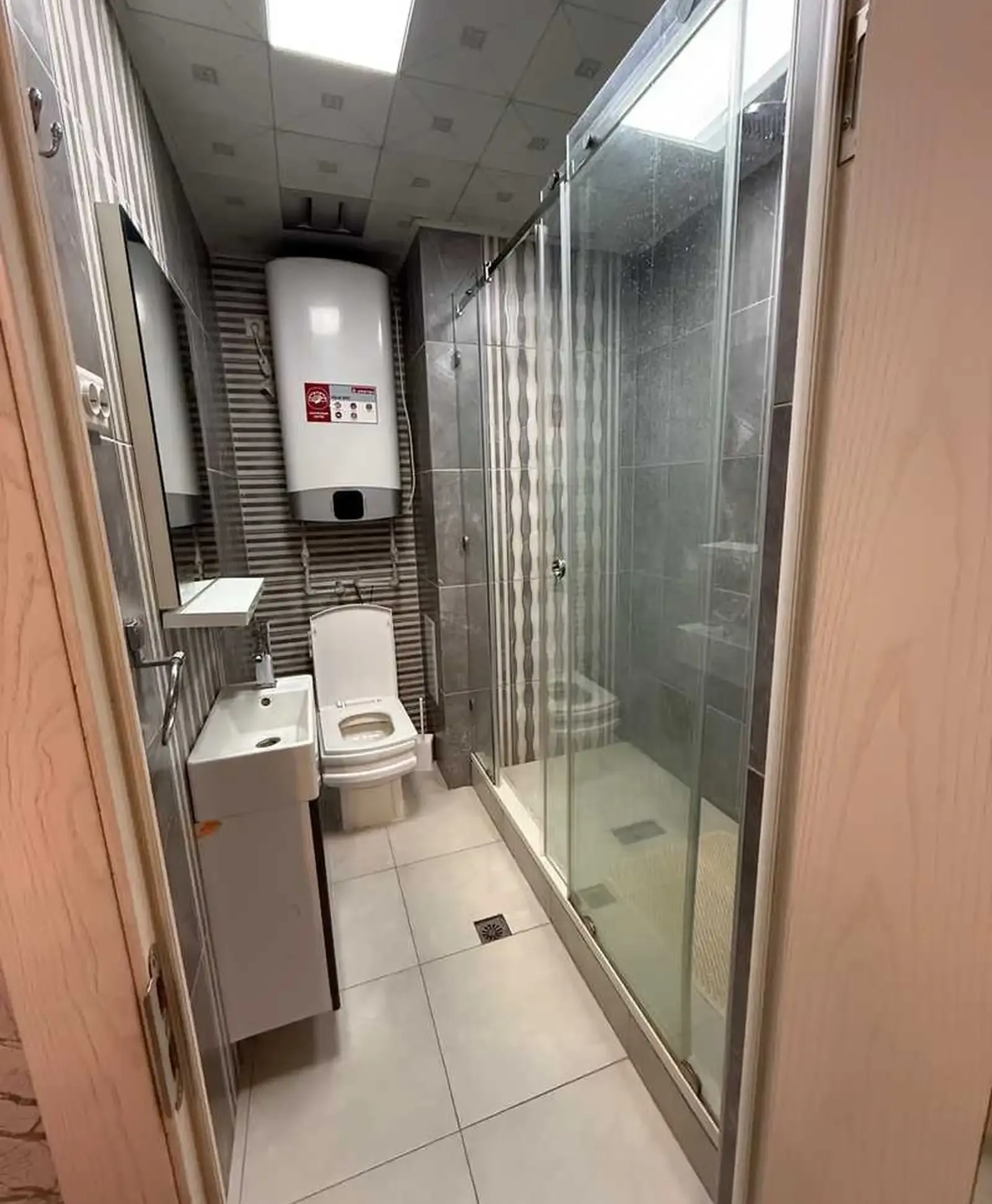 2-комн. квартира, 16 этаж, 100м², Славянский